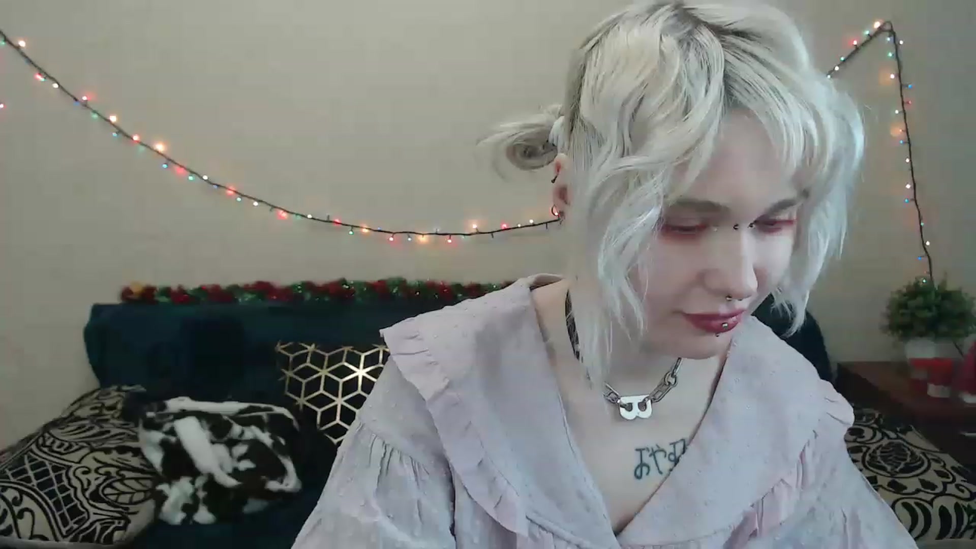Gallery image thumbnail from Killinna's myfreecams stream on, 01/26/2023, 17:39 image 11 of 20
