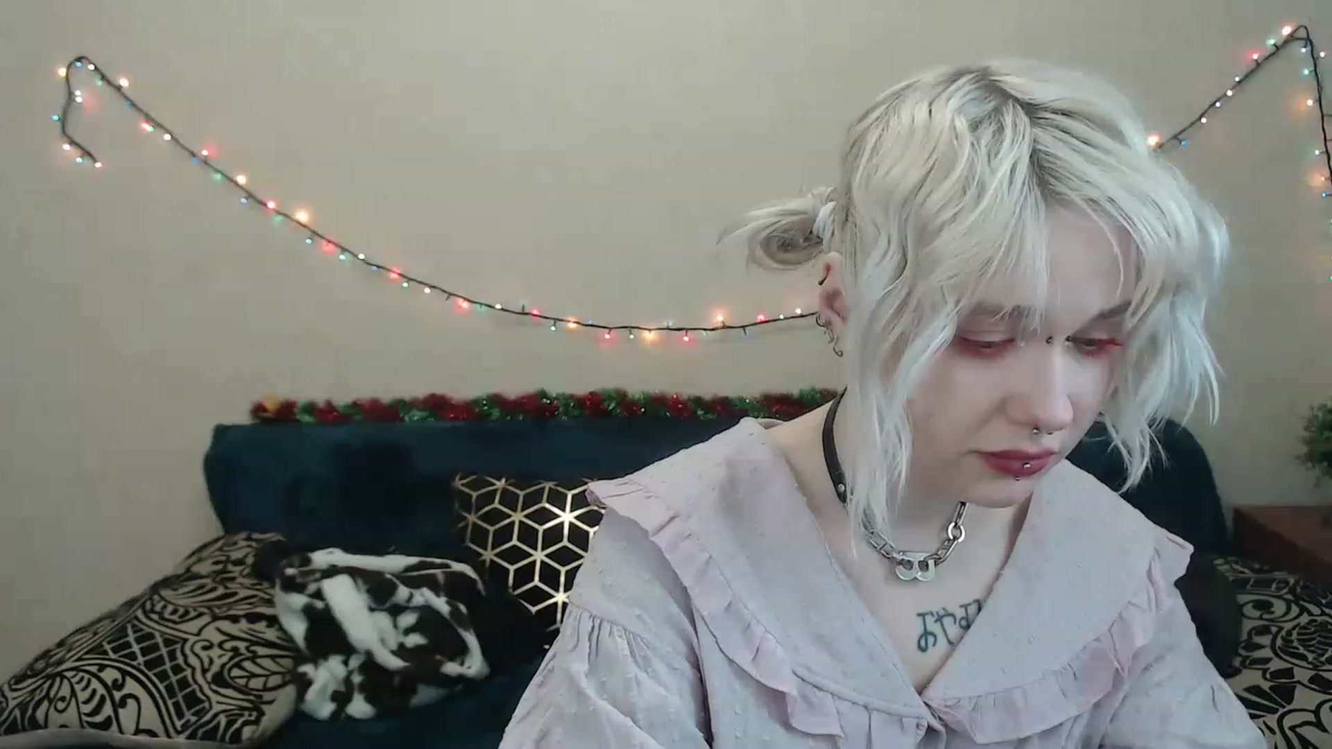 Gallery image thumbnail from Killinna's myfreecams stream on, 01/26/2023, 17:39 image 9 of 20
