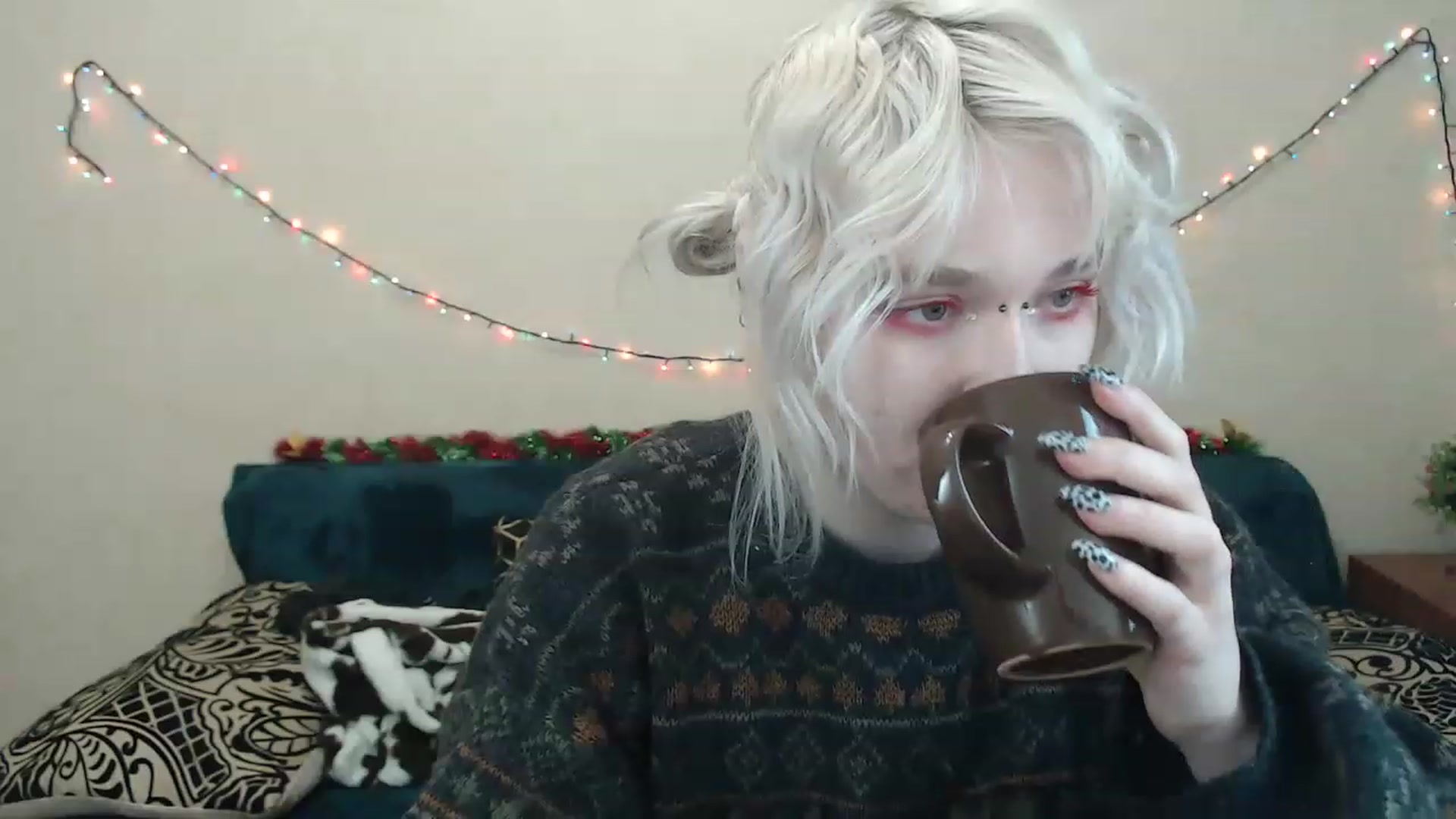 Gallery image thumbnail from Killinna's myfreecams stream on, 01/26/2023, 17:39 image 4 of 20