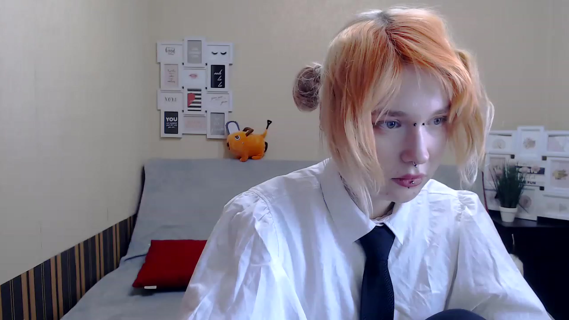 Gallery image thumbnail from Killinna's myfreecams stream on, 01/28/2023, 18:40 image 20 of 20