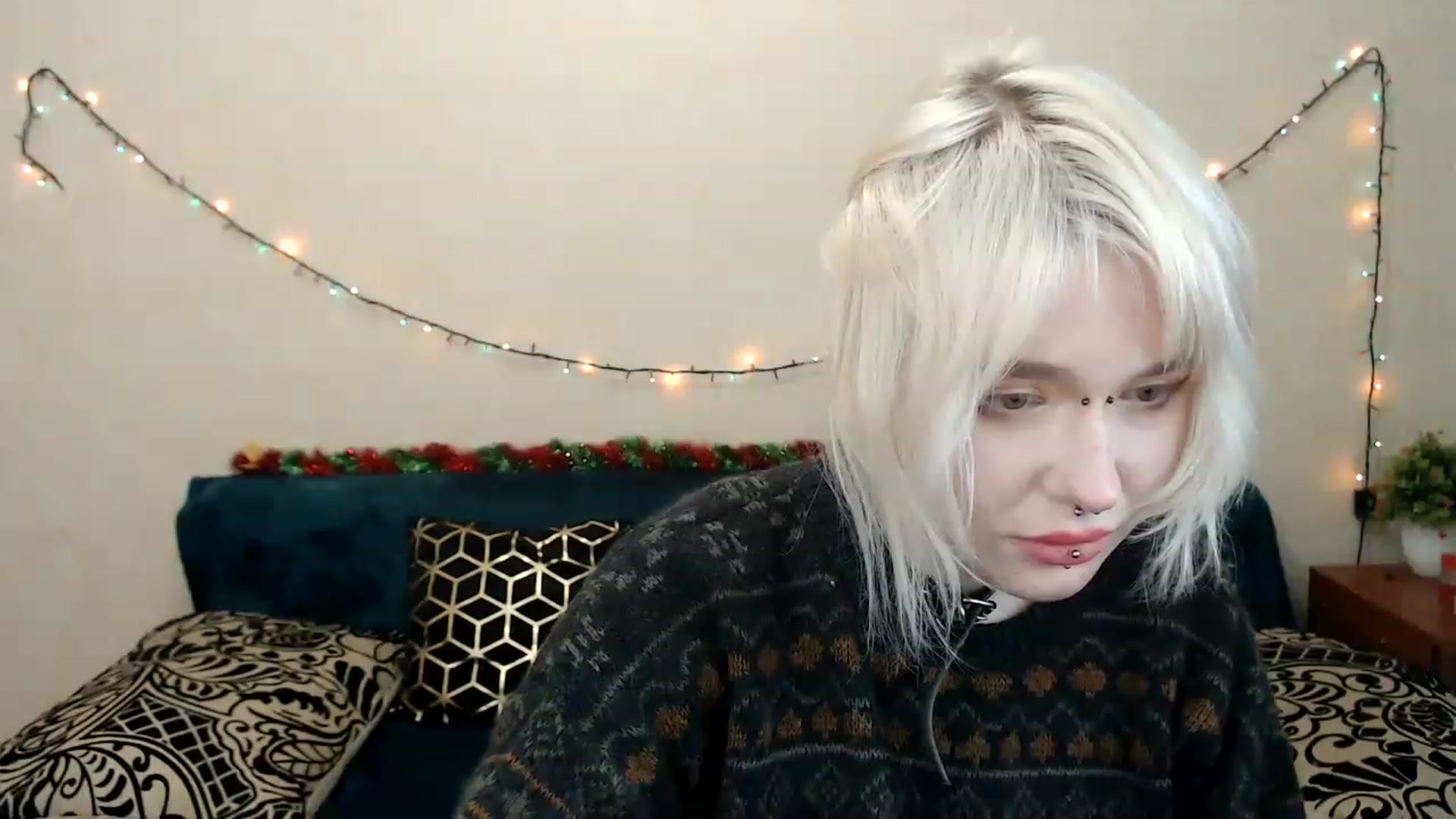 Gallery image thumbnail from Killinna's myfreecams stream on, 01/29/2023, 18:33 image 13 of 20