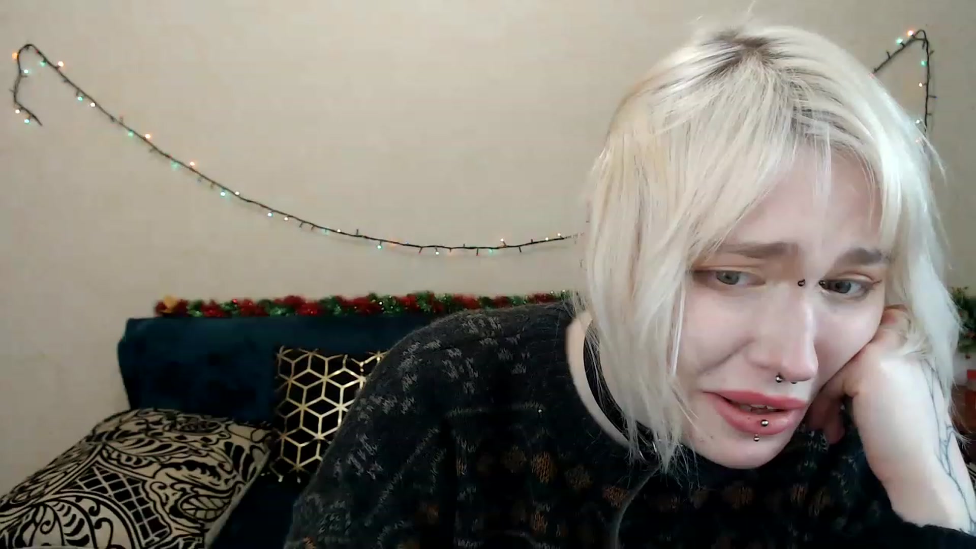 Gallery image thumbnail from Killinna's myfreecams stream on, 01/29/2023, 18:33 image 12 of 20
