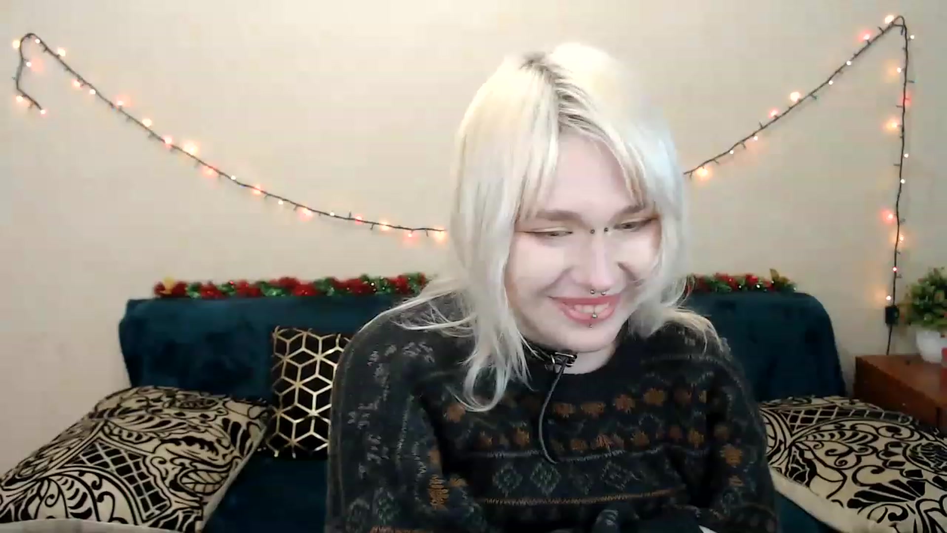 Gallery image thumbnail from Killinna's myfreecams stream on, 01/29/2023, 18:33 image 6 of 20