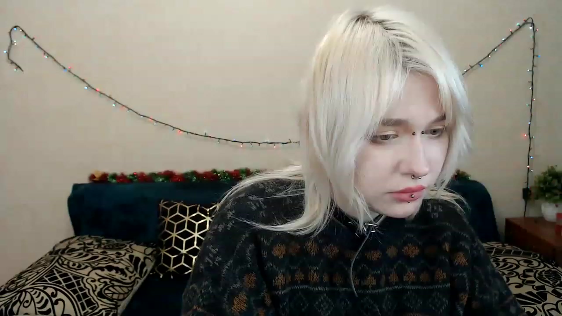 Gallery image thumbnail from Killinna's myfreecams stream on, 01/29/2023, 18:33 image 10 of 20