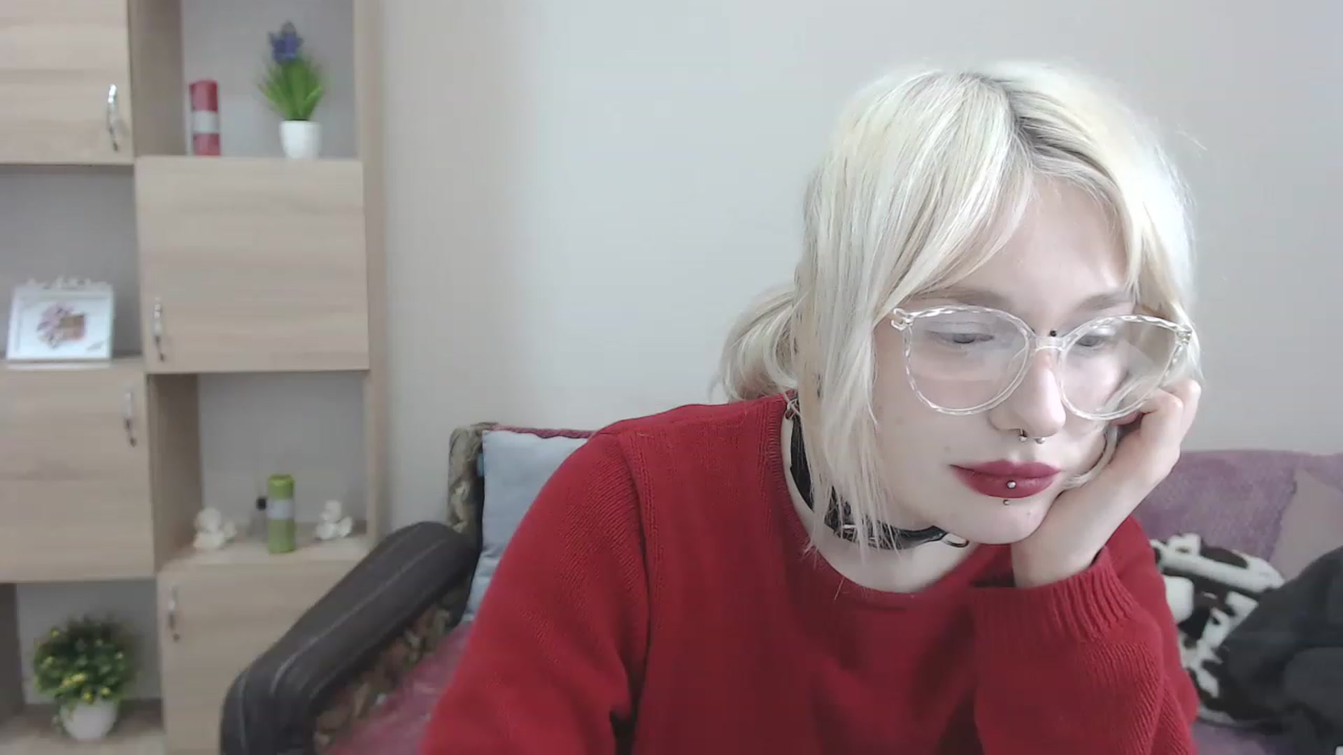 Gallery image thumbnail from Killinna's myfreecams stream on, 01/31/2023, 15:10 image 8 of 20