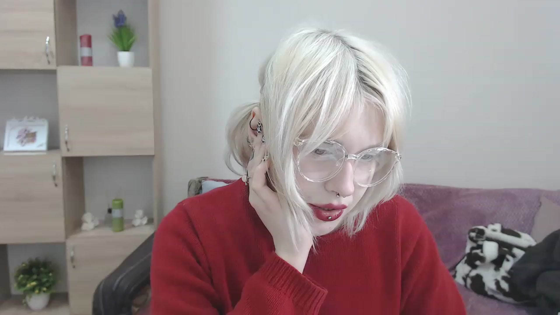 Gallery image thumbnail from Killinna's myfreecams stream on, 01/31/2023, 15:10 image 12 of 20