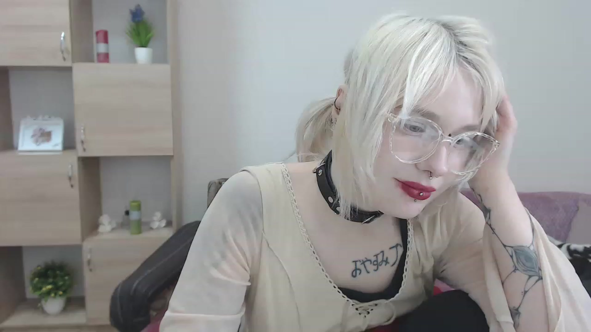 Gallery image thumbnail from Killinna's myfreecams stream on, 01/31/2023, 16:28 image 13 of 20
