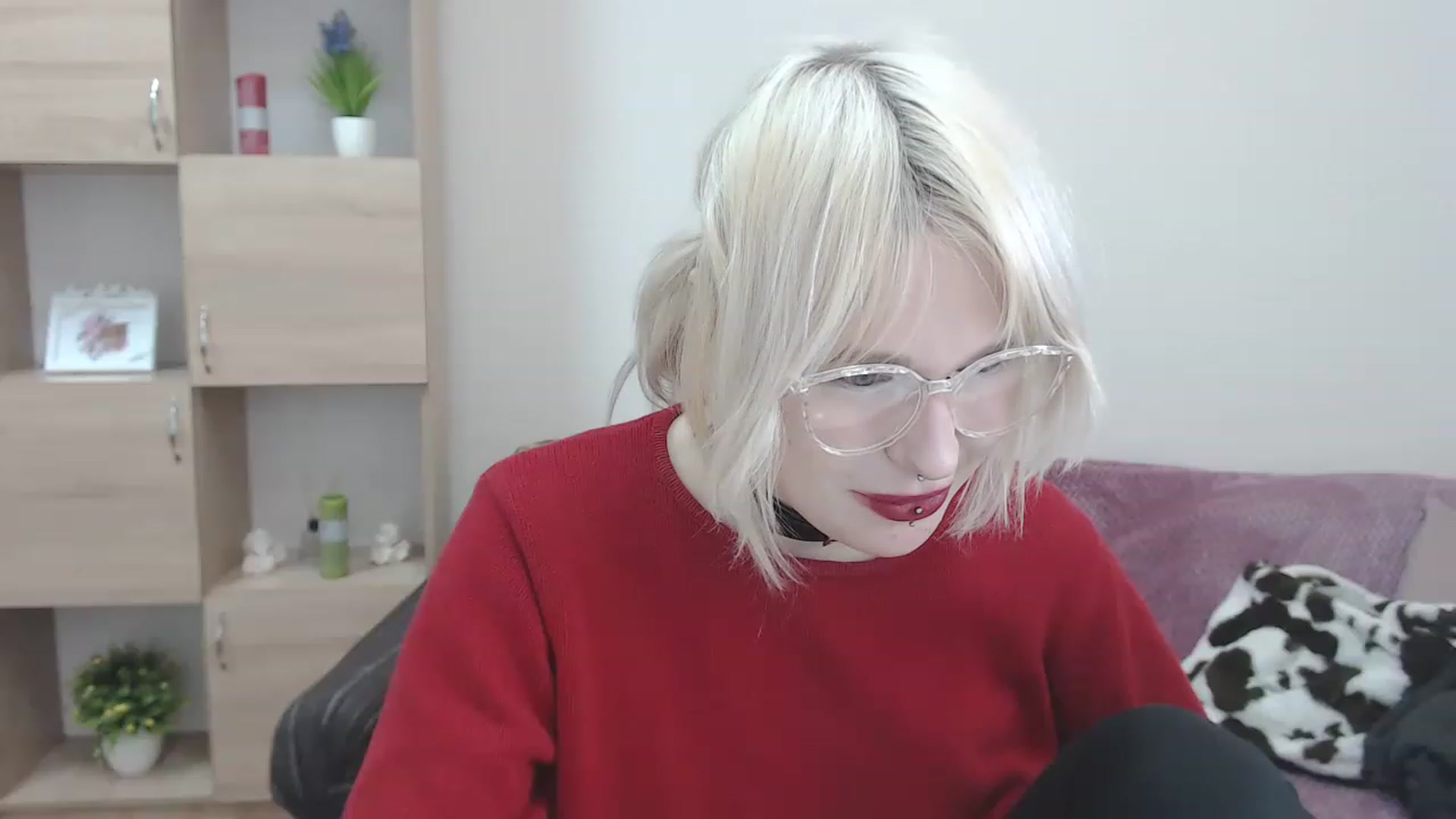 Gallery image thumbnail from Killinna's myfreecams stream on, 01/31/2023, 16:28 image 5 of 20