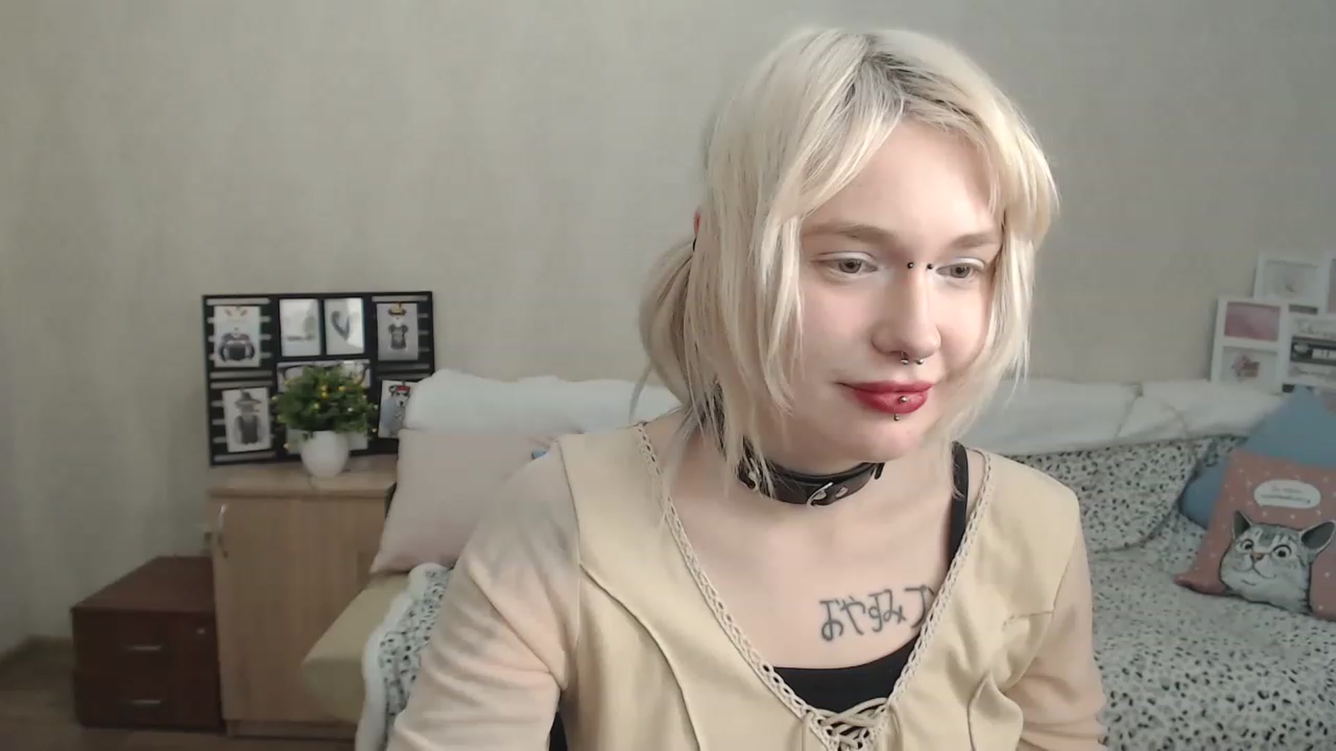 Gallery image thumbnail from Killinna's myfreecams stream on, 01/31/2023, 18:53 image 18 of 20