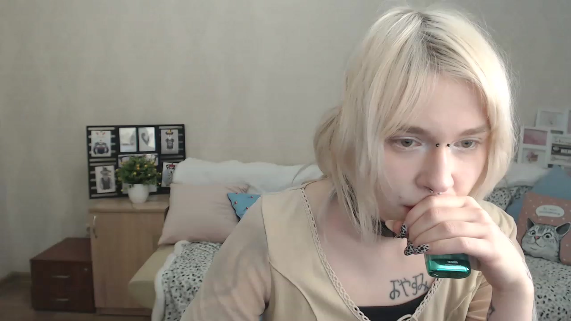 Gallery image thumbnail from Killinna's myfreecams stream on, 01/31/2023, 18:53 image 10 of 20