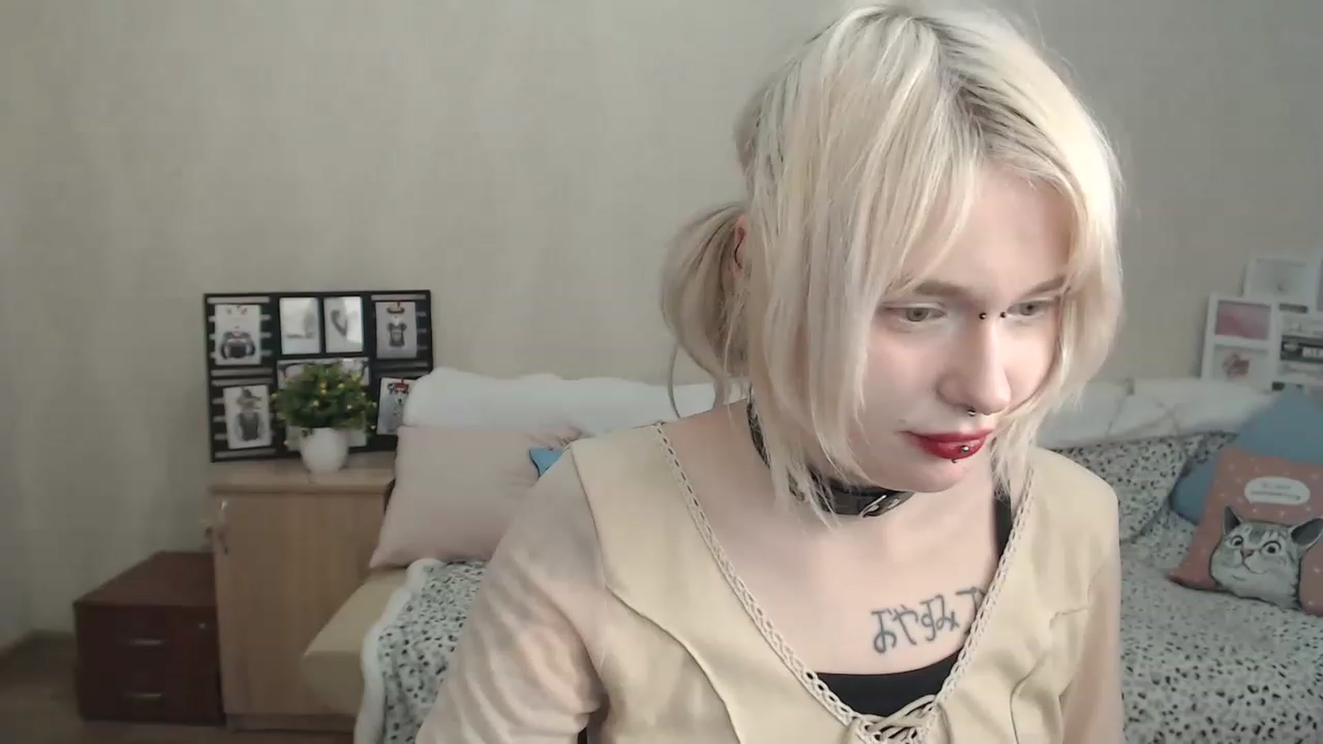 Gallery image thumbnail from Killinna's myfreecams stream on, 01/31/2023, 18:53 image 13 of 20