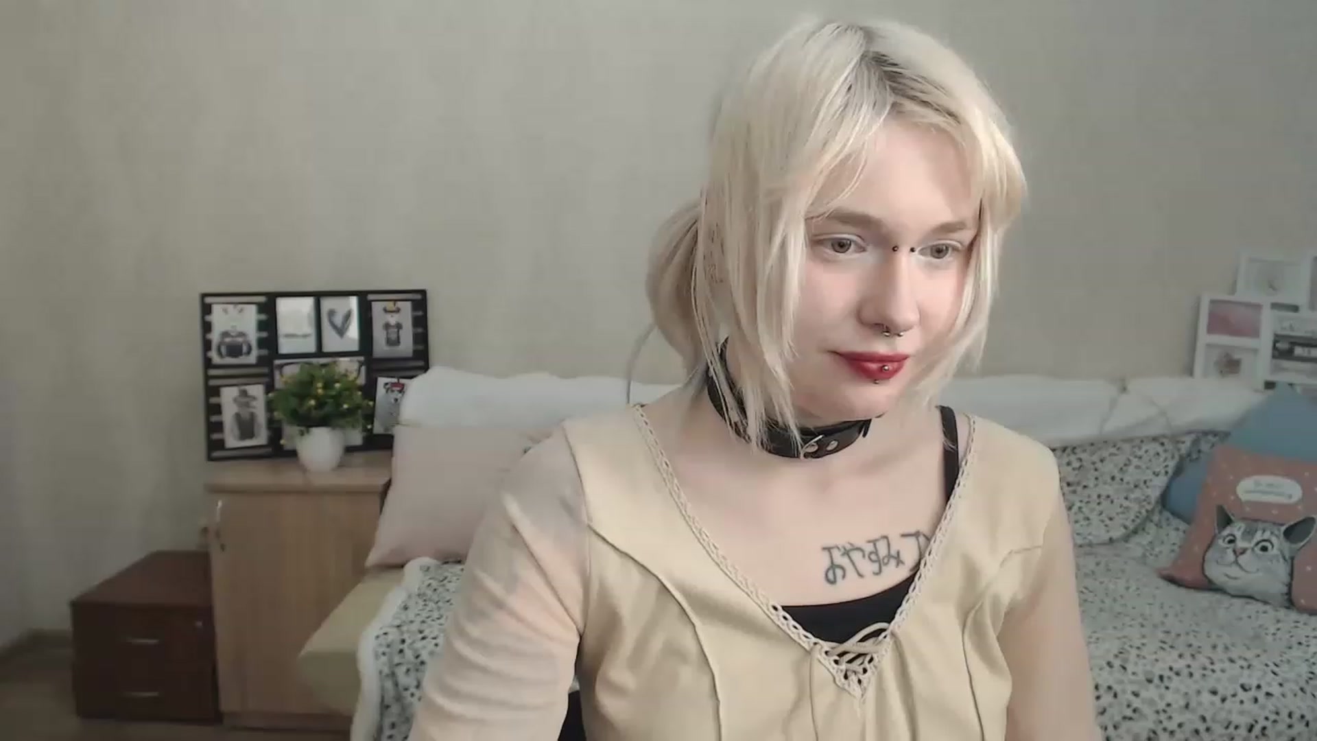 Gallery image thumbnail from Killinna's myfreecams stream on, 01/31/2023, 18:53 image 17 of 20
