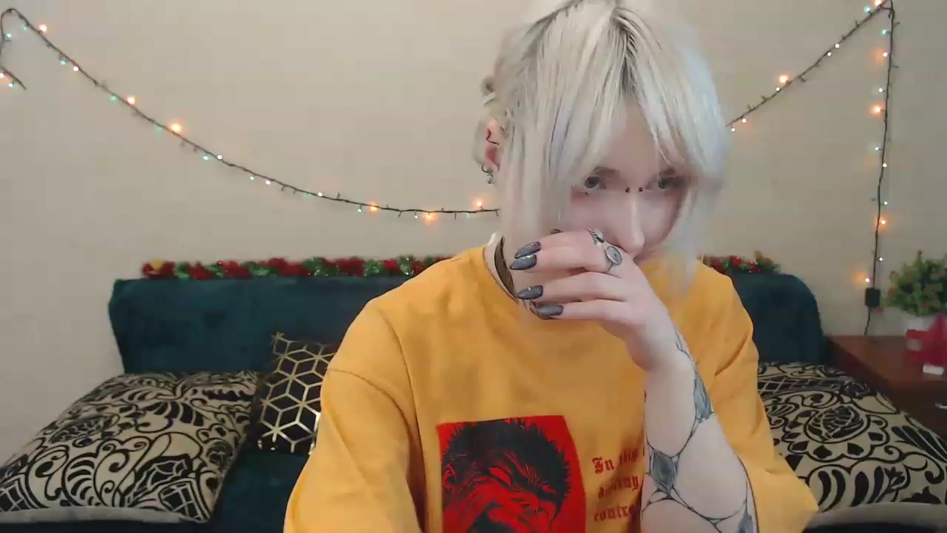Gallery image thumbnail from Killinna's myfreecams stream on, 02/04/2023, 15:09 image 18 of 20