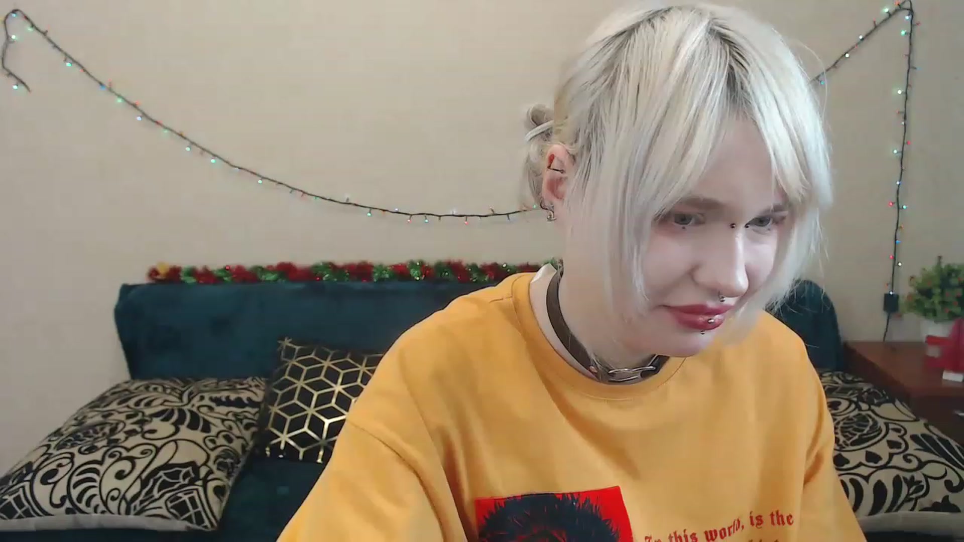 Gallery image thumbnail from Killinna's myfreecams stream on, 02/04/2023, 15:09 image 14 of 20