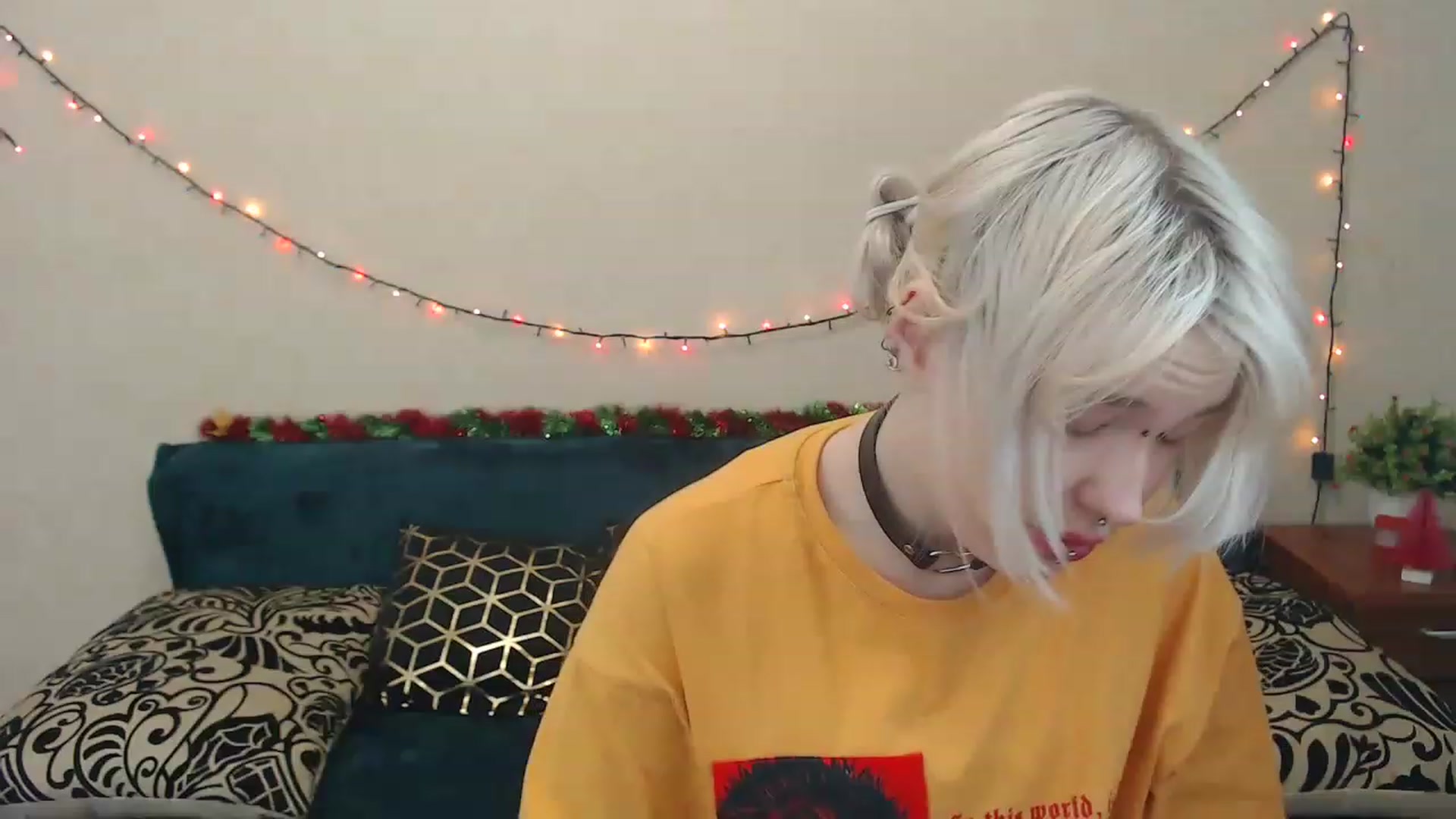 Gallery image thumbnail from Killinna's myfreecams stream on, 02/04/2023, 16:48 image 6 of 20