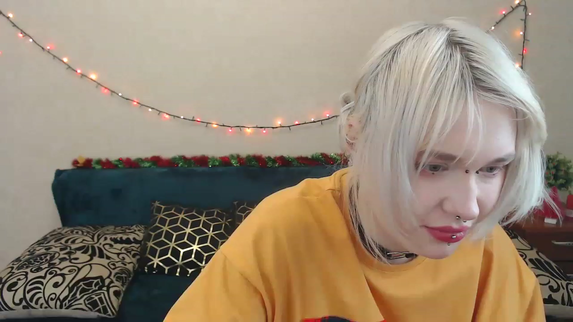 Gallery image thumbnail from Killinna's myfreecams stream on, 02/04/2023, 16:48 image 1 of 20