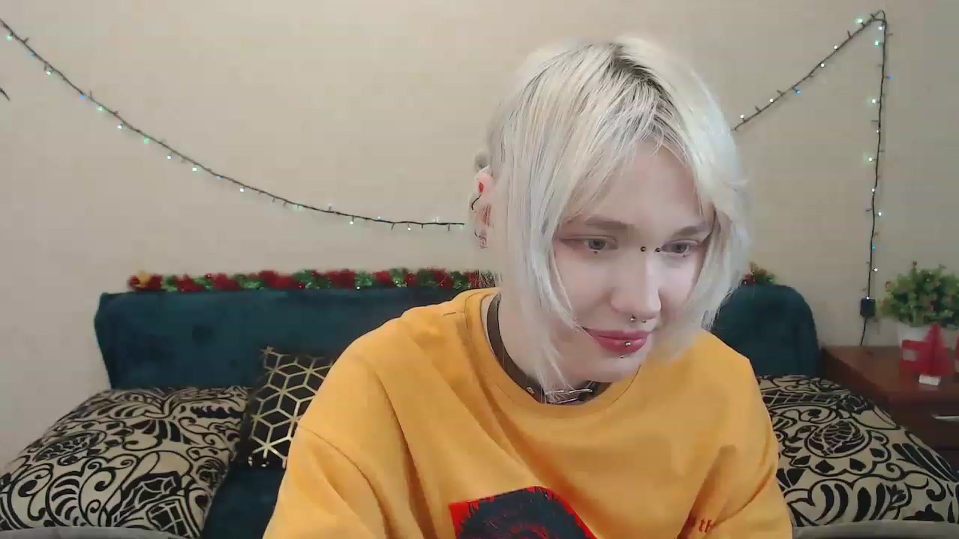Gallery image thumbnail from Killinna's myfreecams stream on, 02/04/2023, 16:48 image 12 of 20