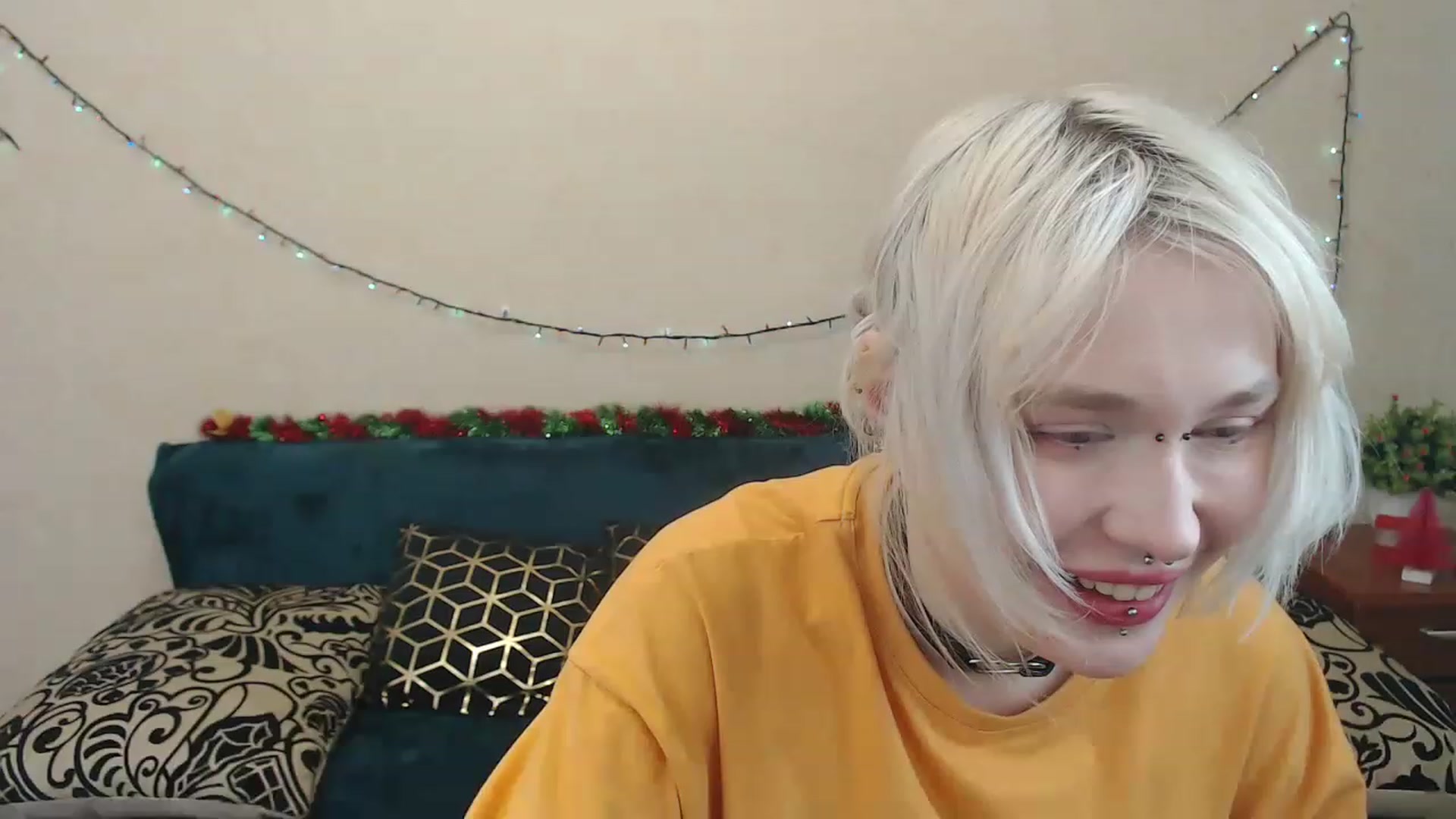 Gallery image thumbnail from Killinna's myfreecams stream on, 02/04/2023, 16:48 image 7 of 20
