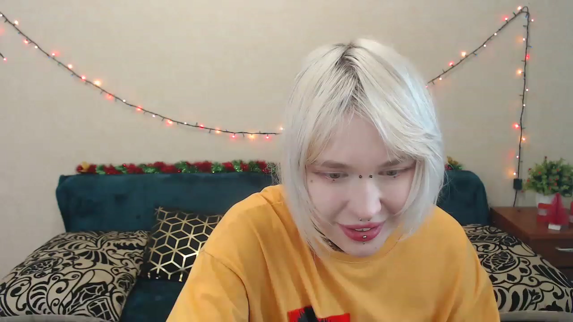 Gallery image thumbnail from Killinna's myfreecams stream on, 02/04/2023, 16:48 image 17 of 20