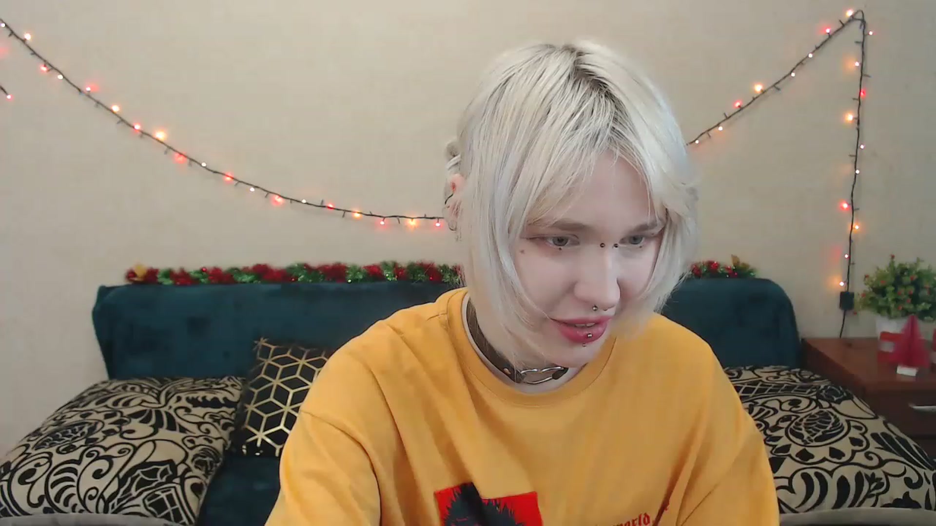 Gallery image thumbnail from Killinna's myfreecams stream on, 02/04/2023, 16:48 image 16 of 20