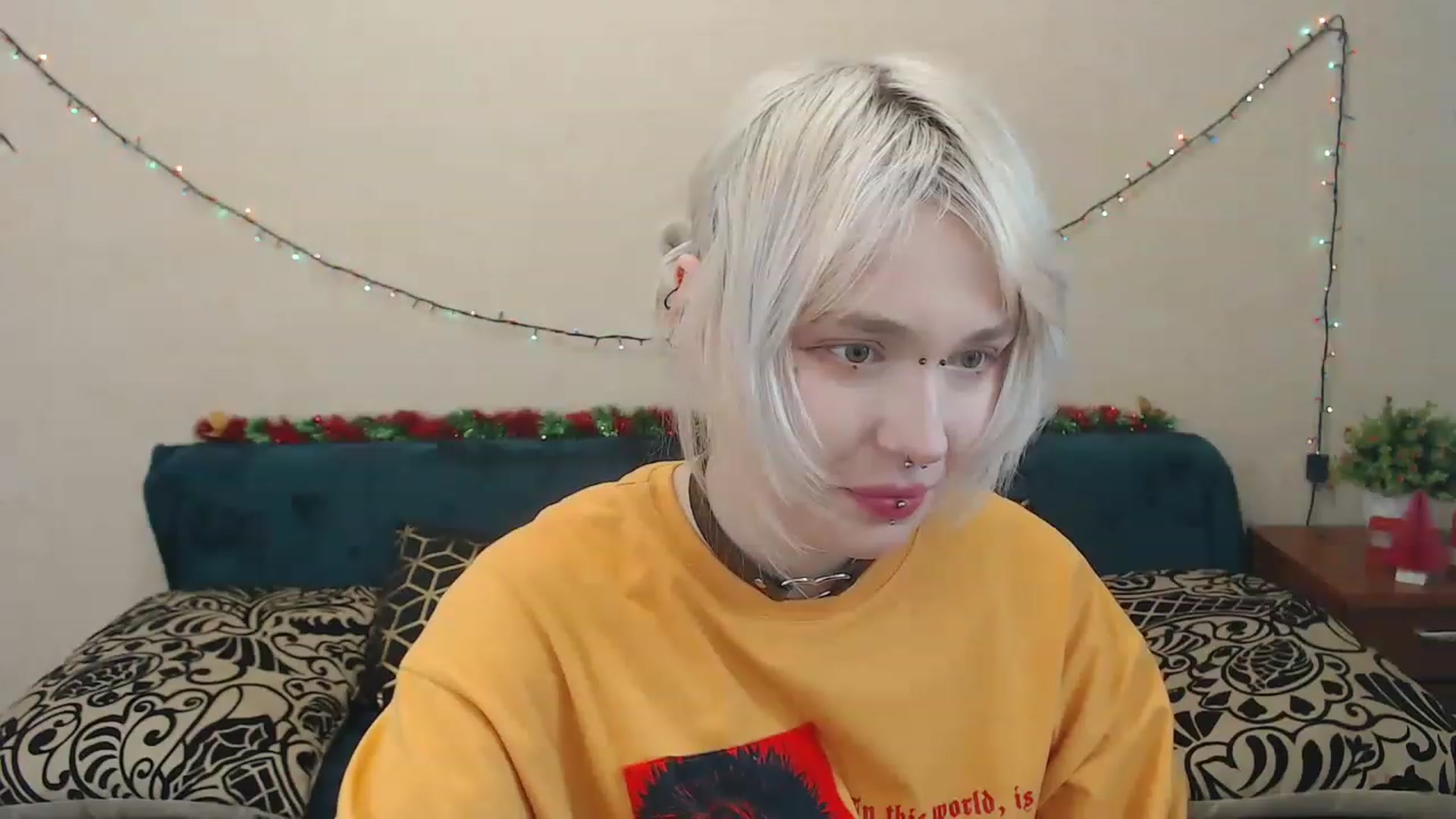Gallery image thumbnail from Killinna's myfreecams stream on, 02/04/2023, 16:48 image 10 of 20