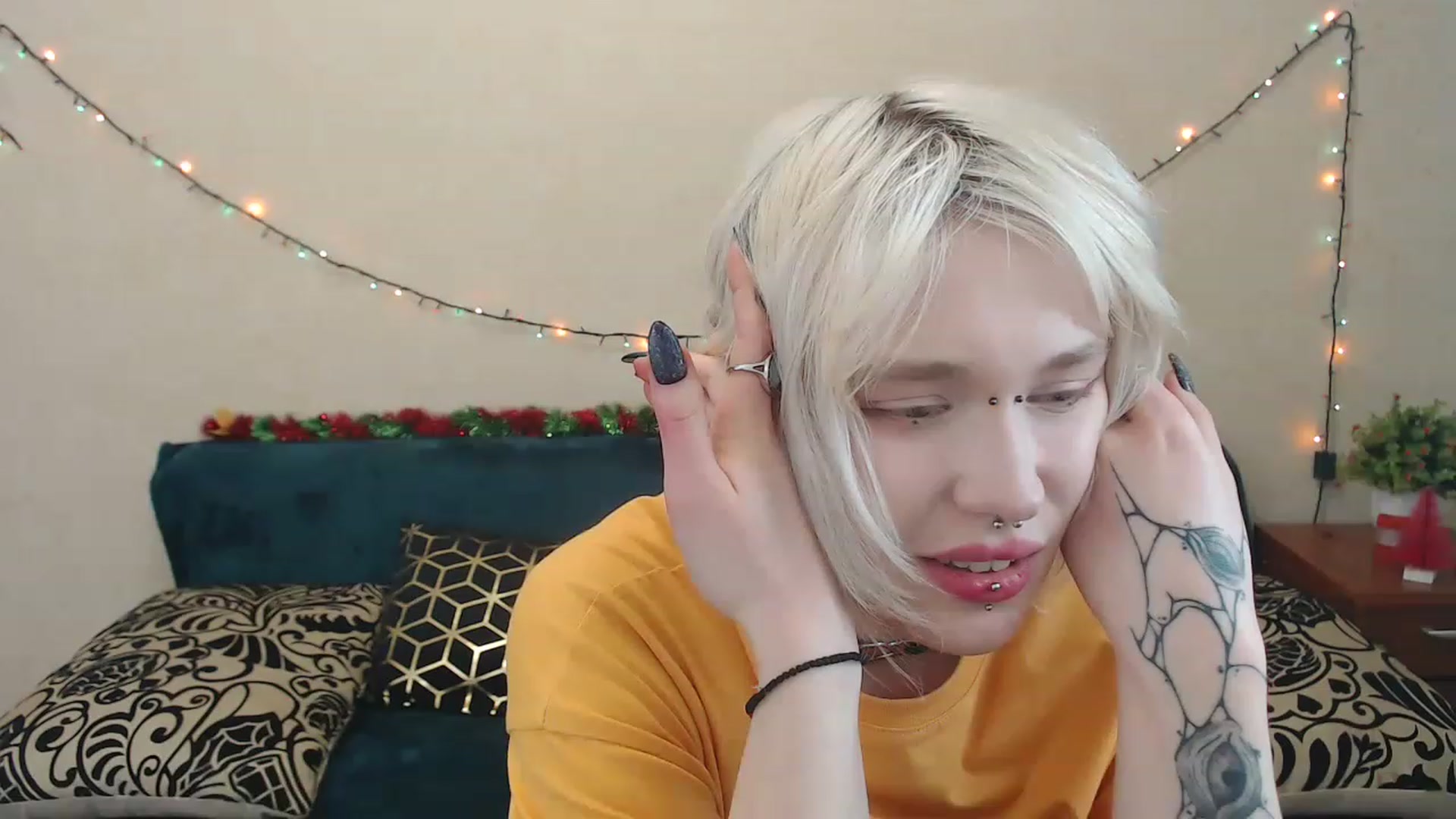 Gallery image thumbnail from Killinna's myfreecams stream on, 02/04/2023, 16:48 image 8 of 20