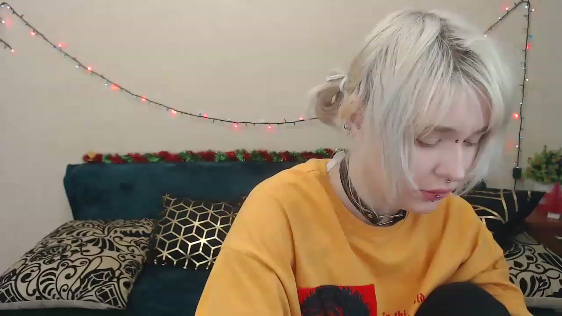 Gallery image thumbnail from Killinna's myfreecams stream on, 02/04/2023, 17:41 image 9 of 20