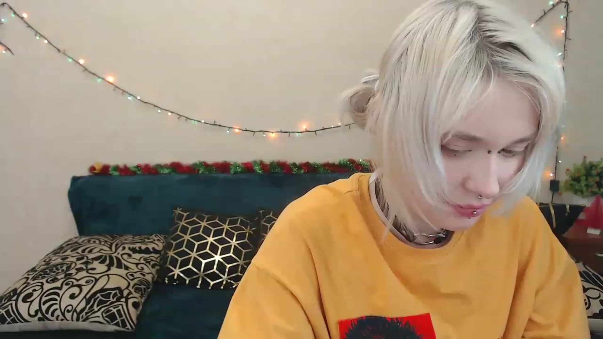 Gallery image thumbnail from Killinna's myfreecams stream on, 02/04/2023, 17:41 image 17 of 20