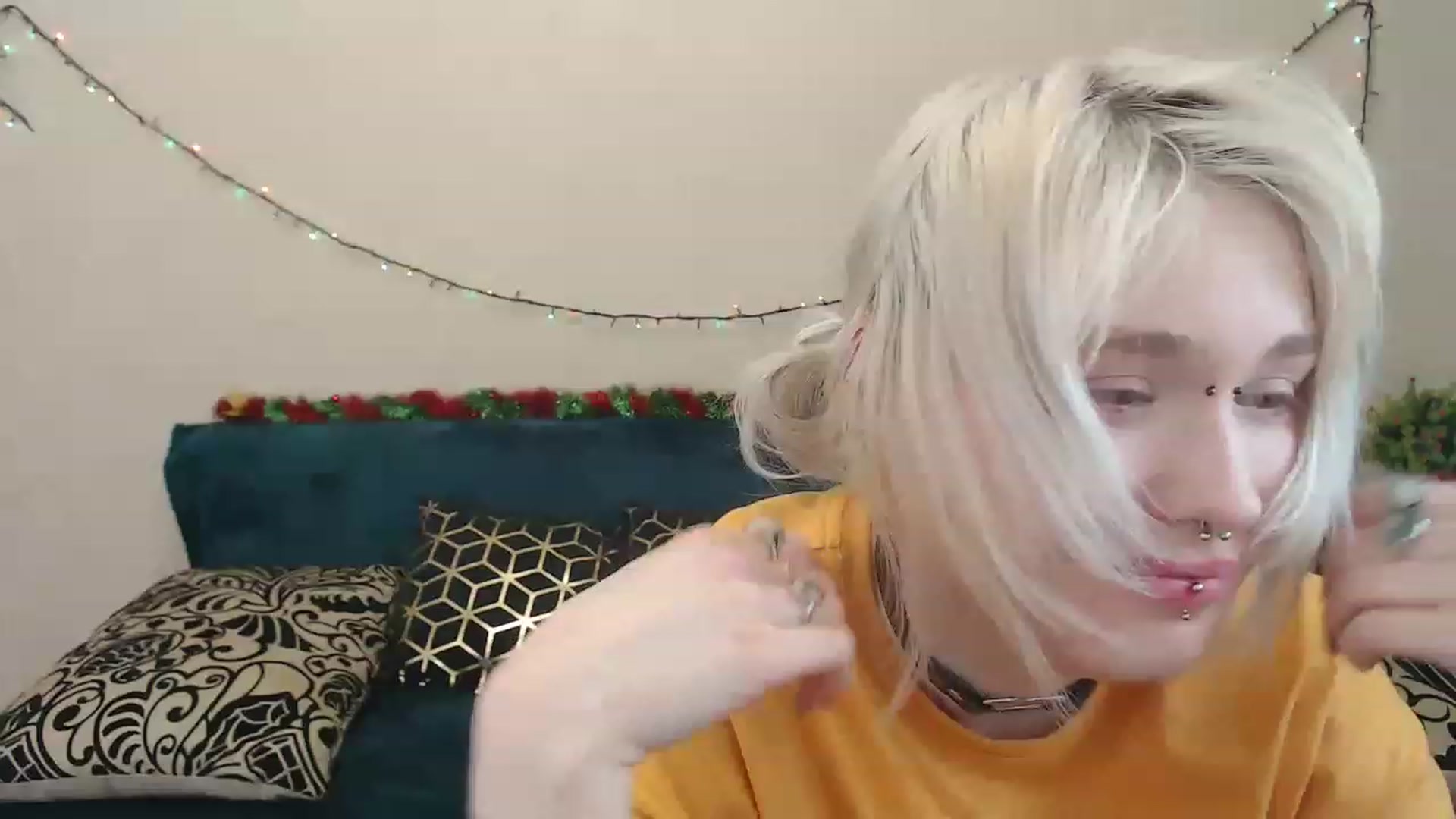 Gallery image thumbnail from Killinna's myfreecams stream on, 02/04/2023, 17:41 image 16 of 20