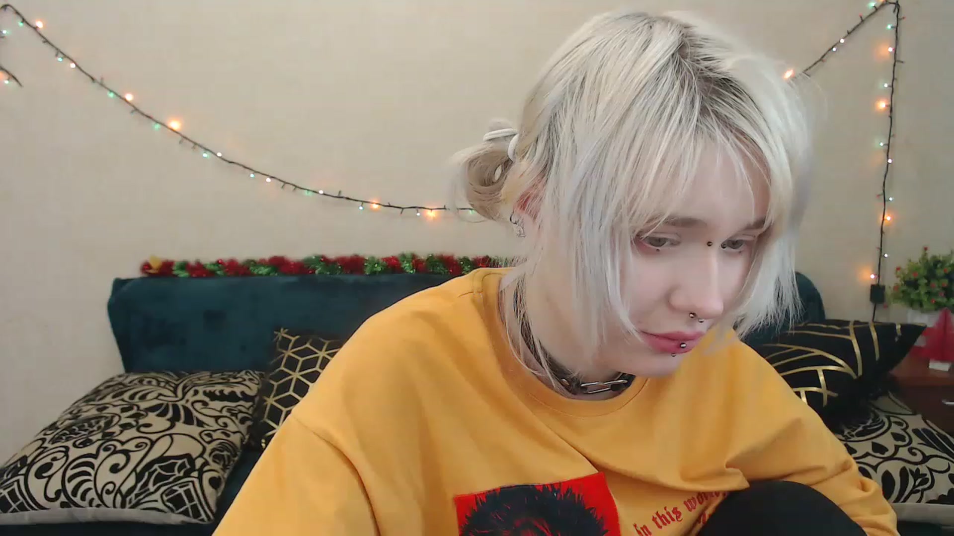 Gallery image thumbnail from Killinna's myfreecams stream on, 02/04/2023, 17:41 image 8 of 20