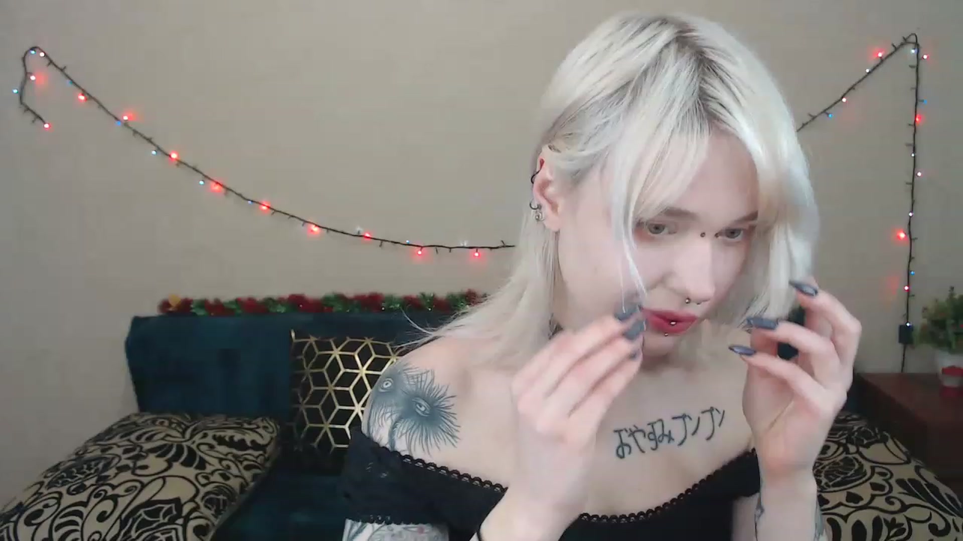 Gallery image thumbnail from Killinna's myfreecams stream on, 02/05/2023, 15:05 image 6 of 20