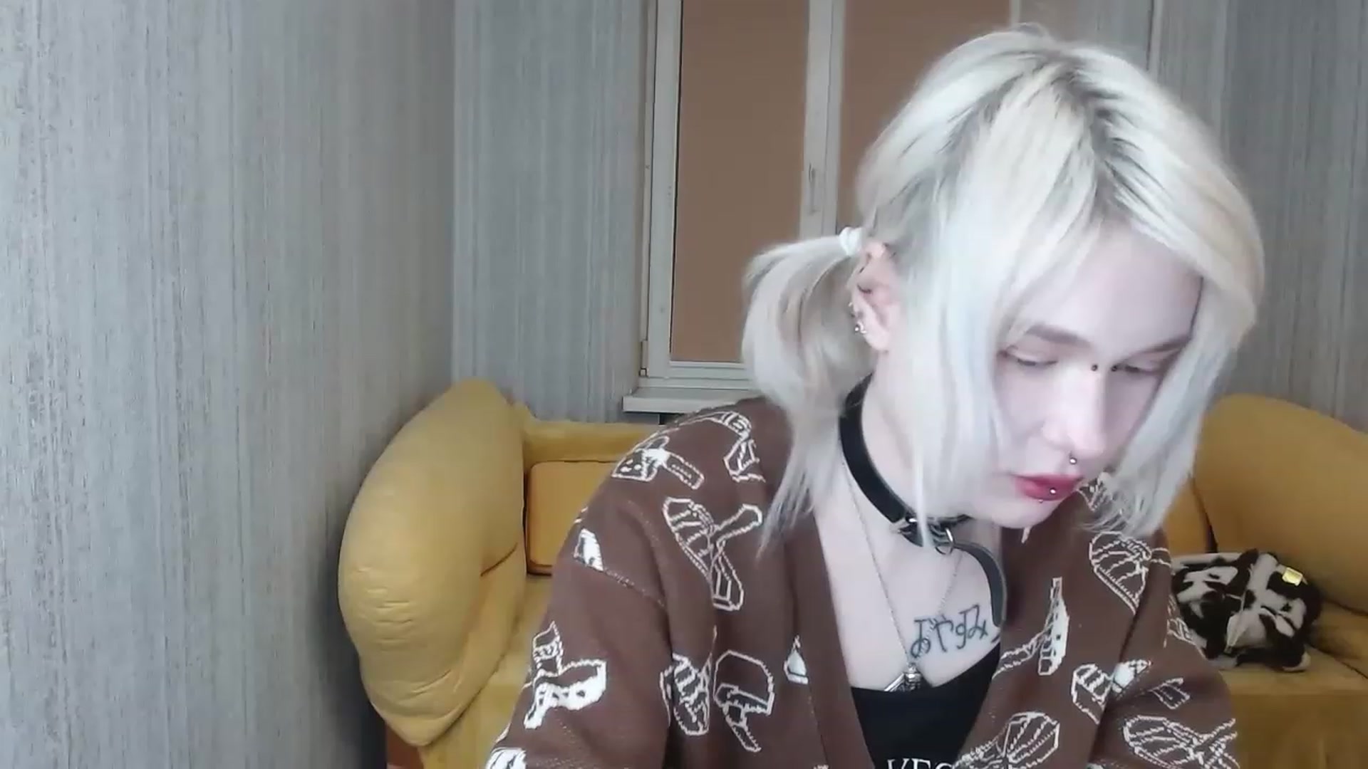 Gallery image thumbnail from Killinna's myfreecams stream on, 02/07/2023, 17:01 image 11 of 20