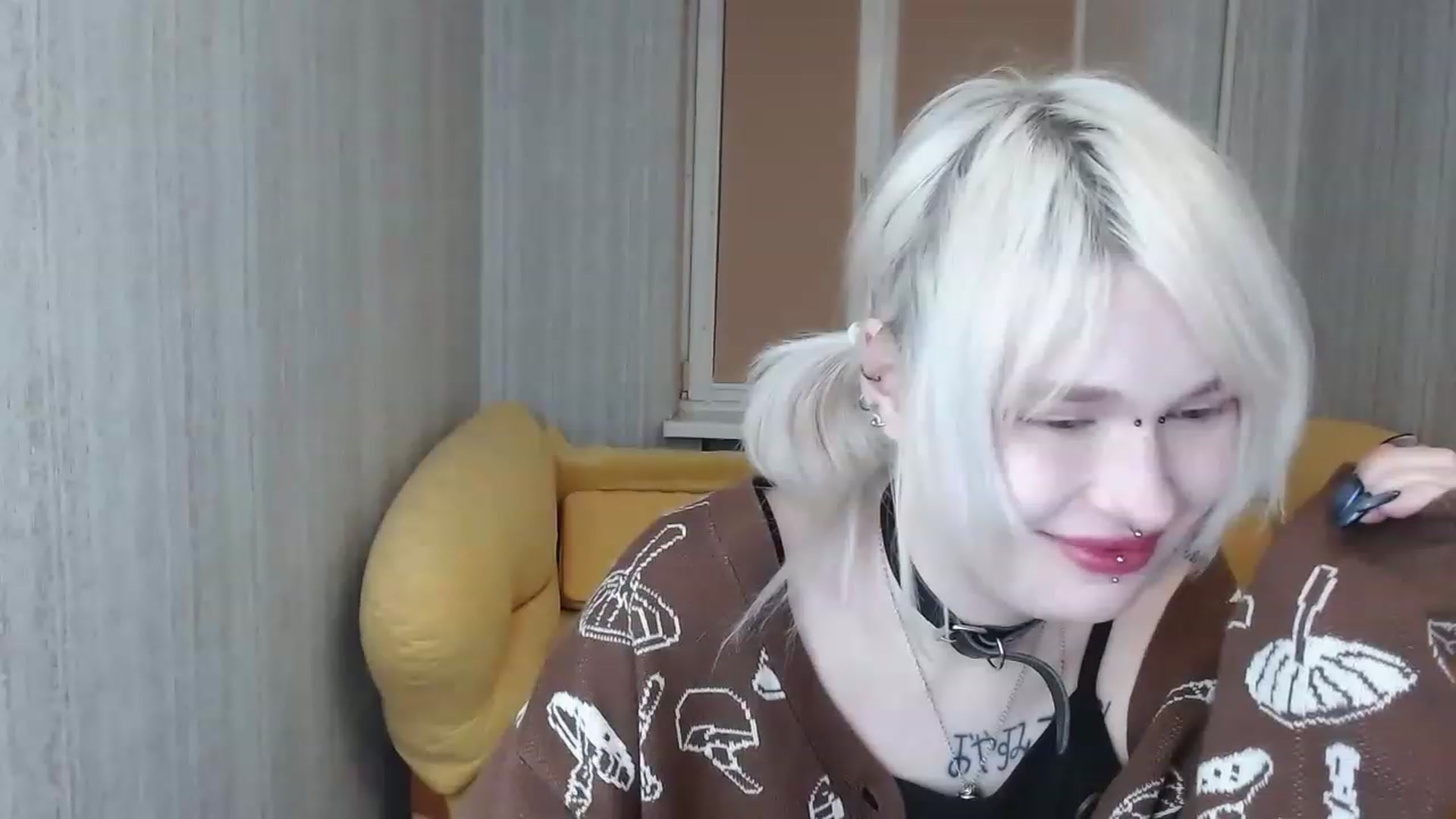 Gallery image thumbnail from Killinna's myfreecams stream on, 02/07/2023, 17:01 image 10 of 20