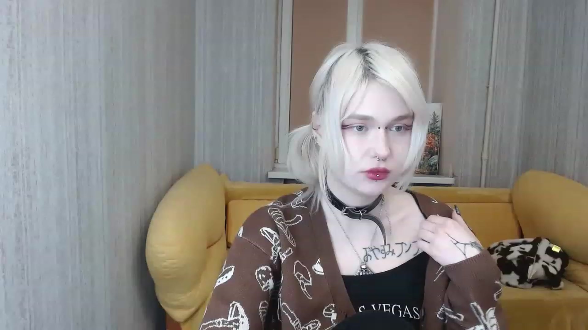 Gallery image thumbnail from Killinna's myfreecams stream on, 02/07/2023, 17:01 image 8 of 20