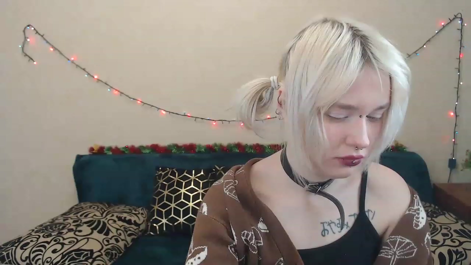 Gallery image thumbnail from Killinna's myfreecams stream on, 02/09/2023, 17:28 image 12 of 20