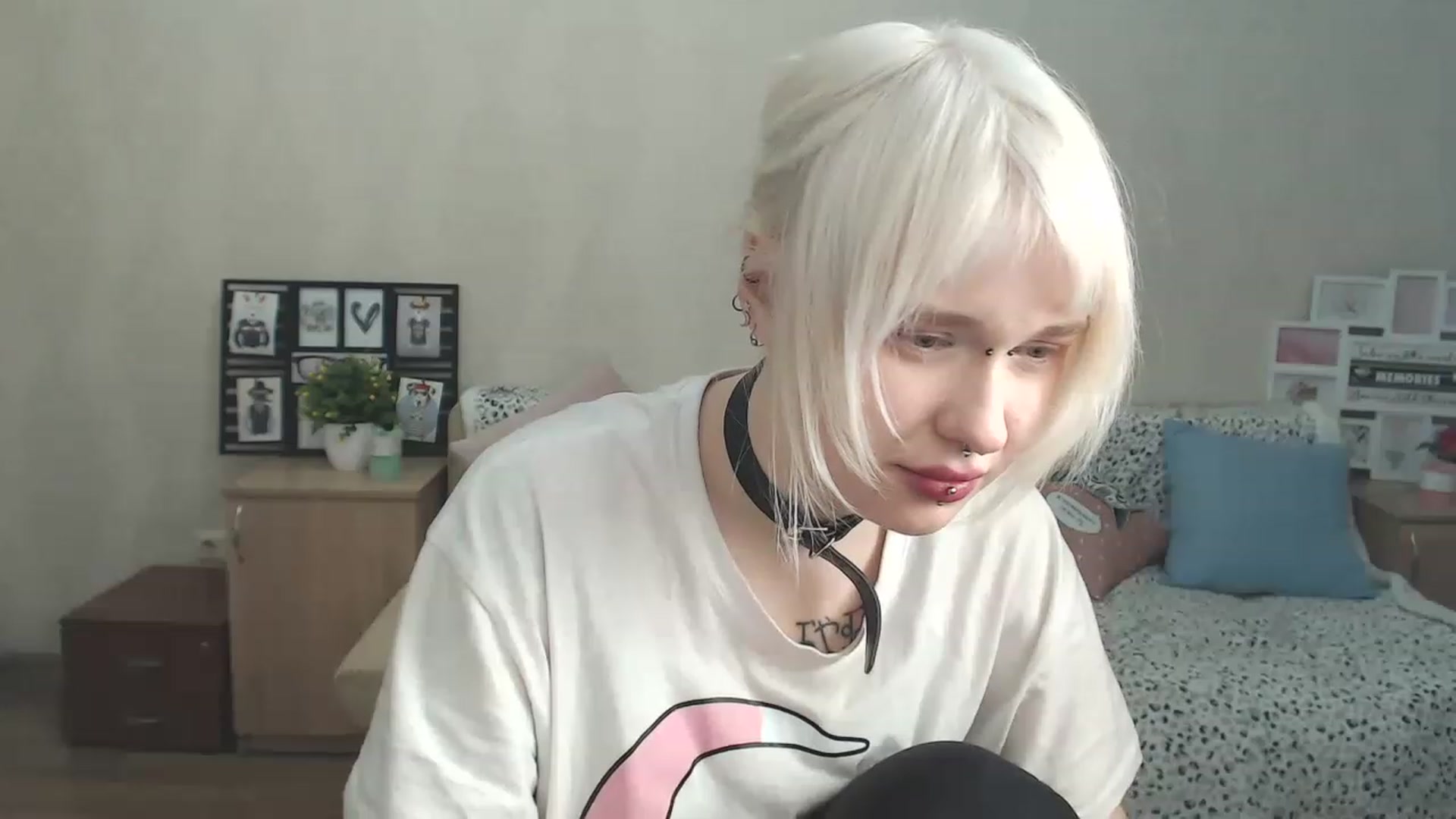 Gallery image thumbnail from Killinna's myfreecams stream on, 02/11/2023, 18:16 image 5 of 20