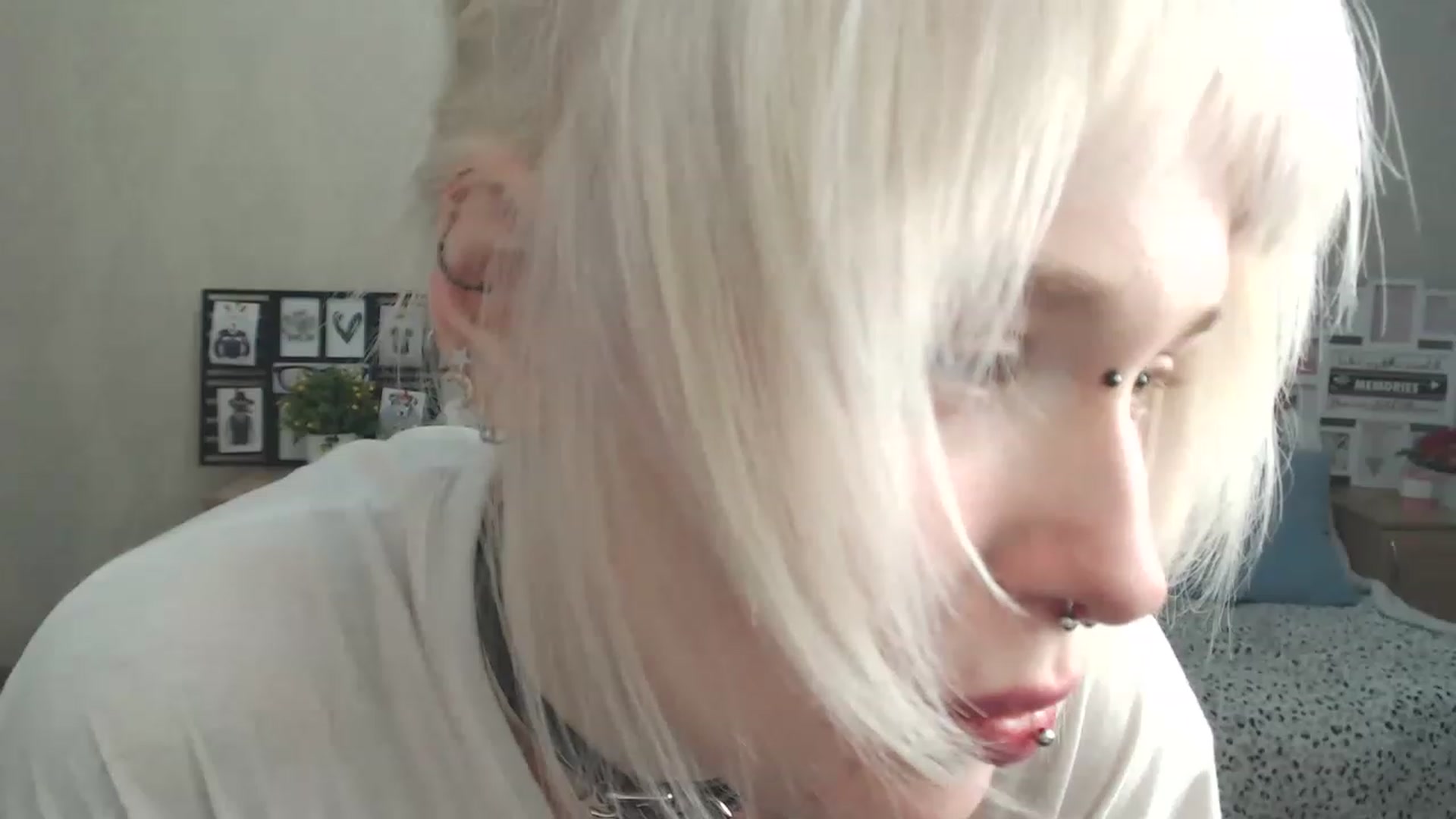 Gallery image thumbnail from Killinna's myfreecams stream on, 02/11/2023, 18:16 image 17 of 20