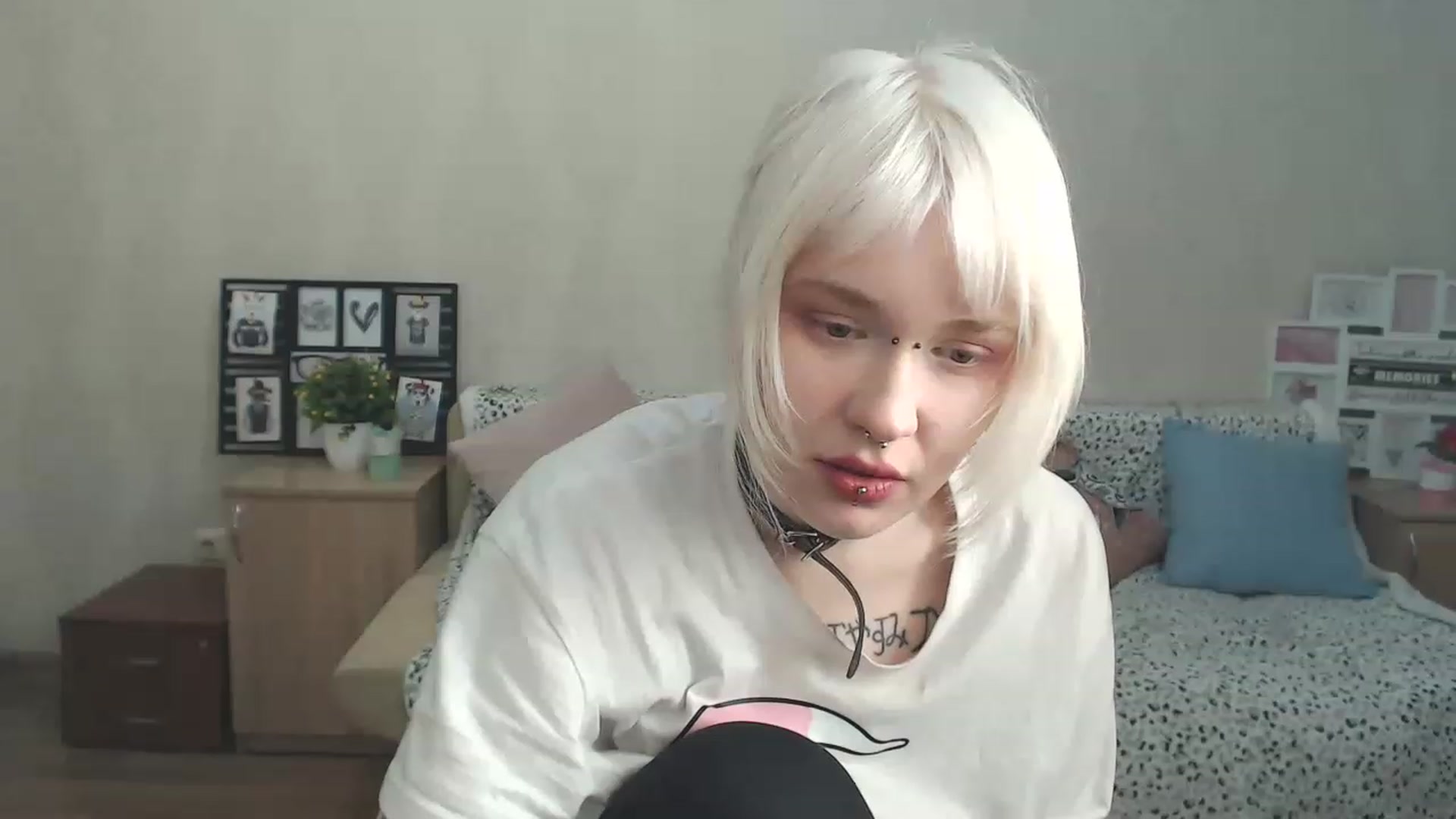 Gallery image thumbnail from Killinna's myfreecams stream on, 02/11/2023, 18:16 image 8 of 20