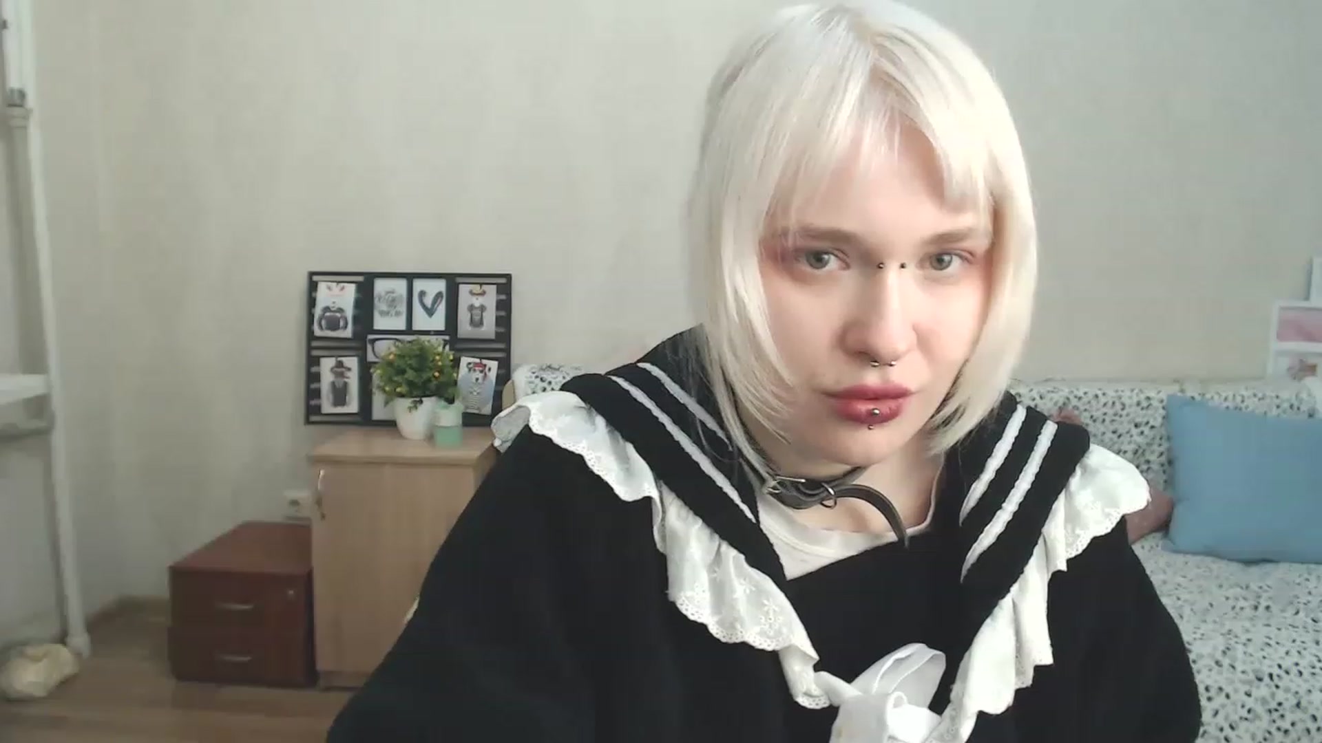 Gallery image thumbnail from Killinna's myfreecams stream on, 02/11/2023, 18:32 image 15 of 20