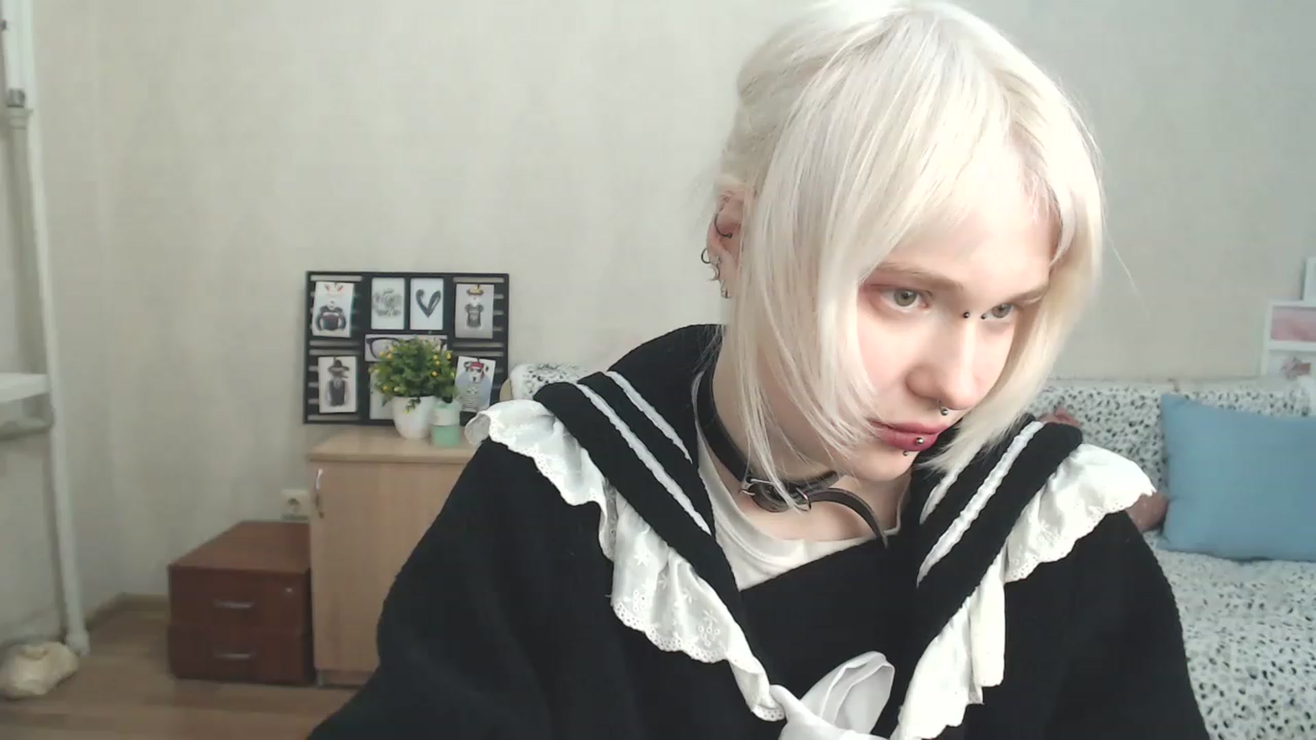 Gallery image thumbnail from Killinna's myfreecams stream on, 02/11/2023, 18:32 image 3 of 20
