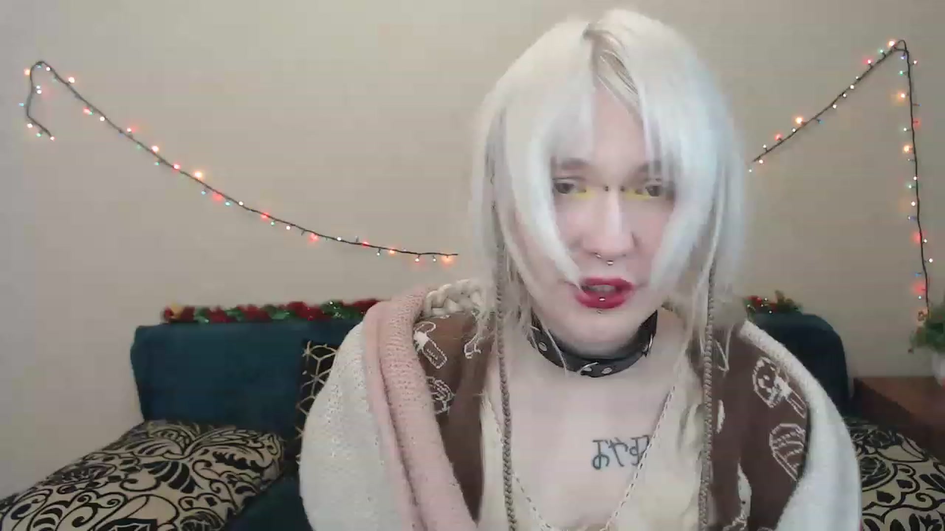Gallery image thumbnail from Killinna's myfreecams stream on, 02/17/2023, 16:00 image 2 of 20