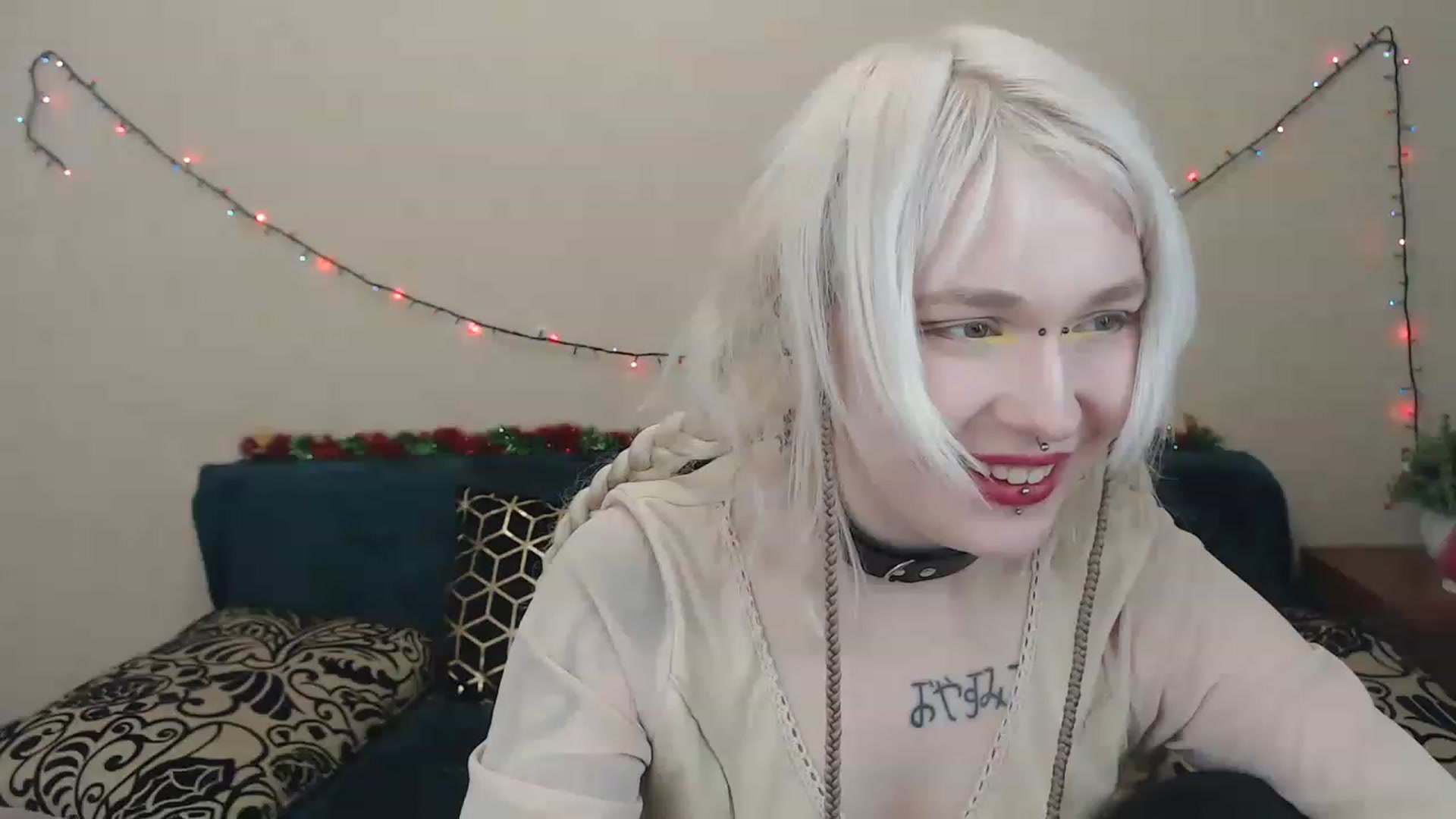 Gallery image thumbnail from Killinna's myfreecams stream on, 02/17/2023, 16:00 image 6 of 20