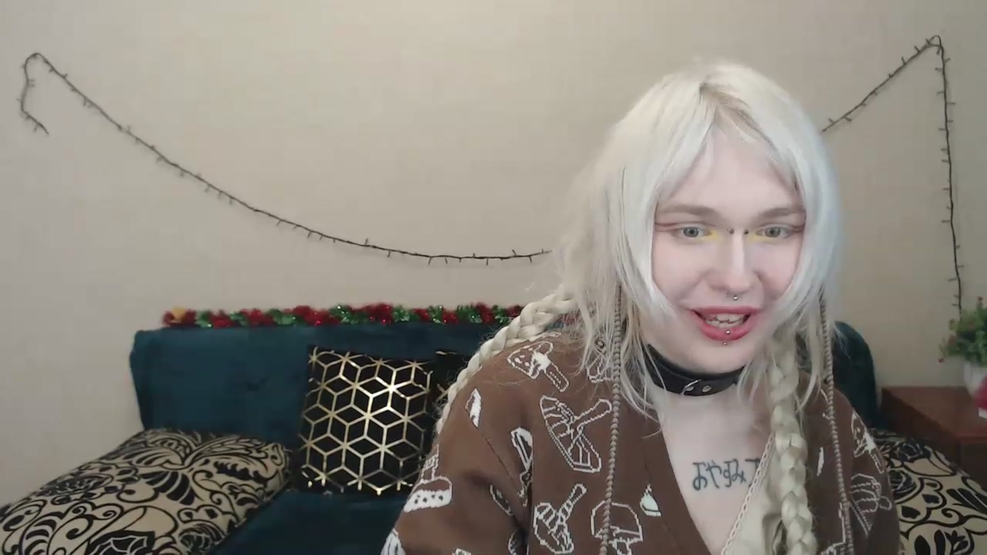 Gallery image thumbnail from Killinna's myfreecams stream on, 02/17/2023, 16:00 image 17 of 20
