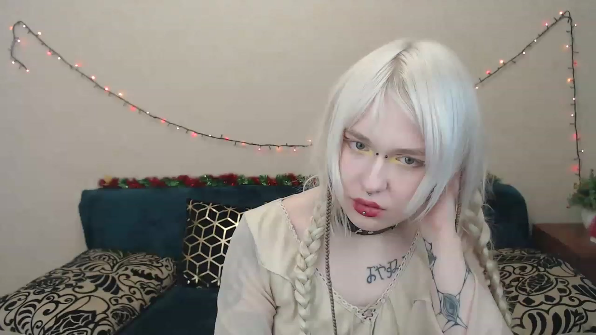 Gallery image thumbnail from Killinna's myfreecams stream on, 02/17/2023, 16:00 image 7 of 20