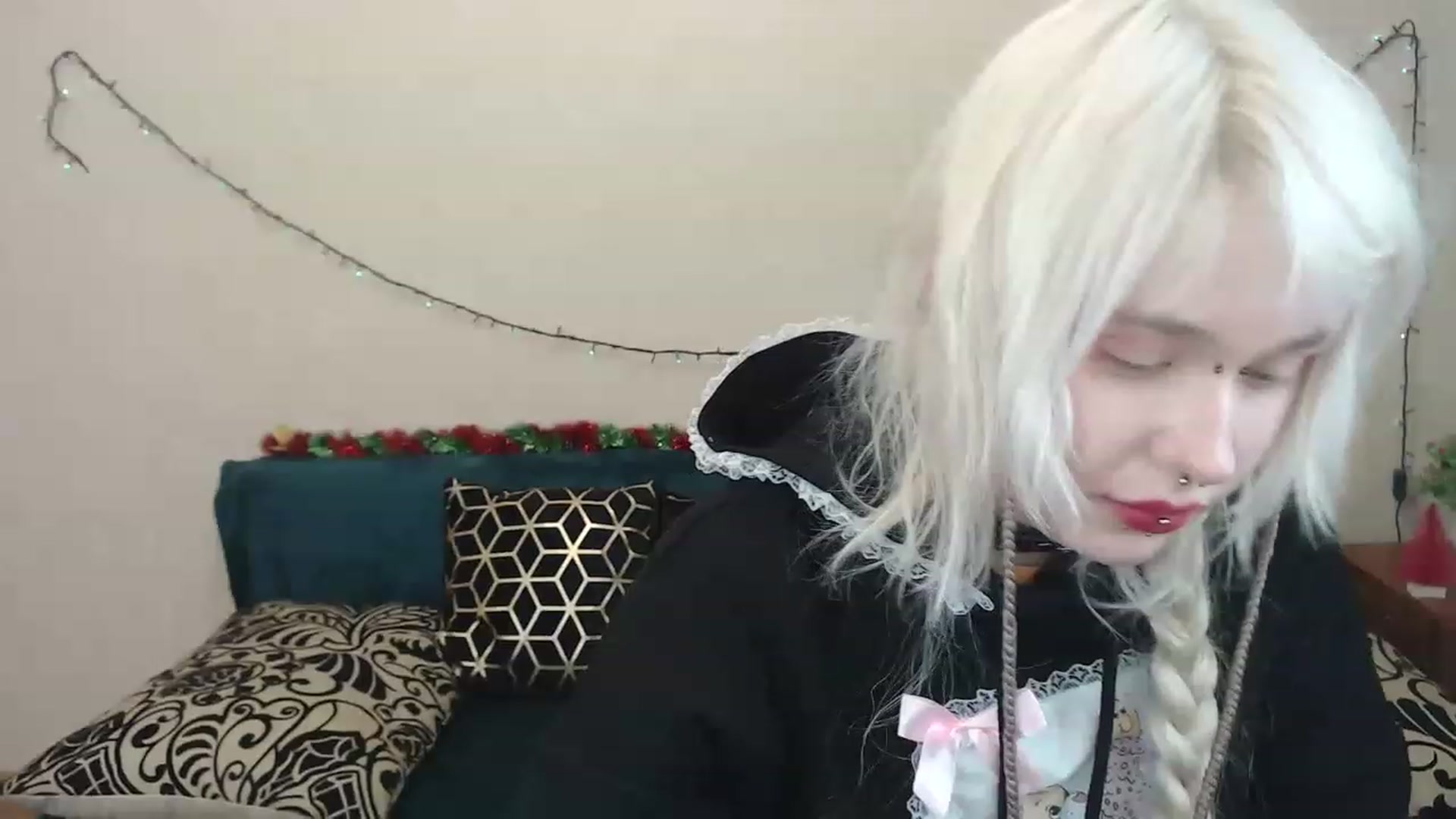 Gallery image thumbnail from Killinna's myfreecams stream on, 02/18/2023, 15:25 image 19 of 20