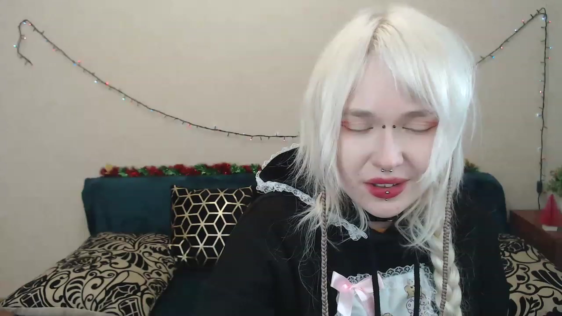 Gallery image thumbnail from Killinna's myfreecams stream on, 02/18/2023, 15:25 image 18 of 20