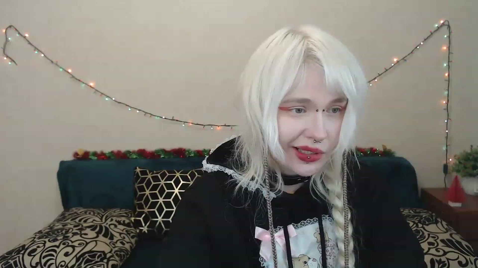 Gallery image thumbnail from Killinna's myfreecams stream on, 02/18/2023, 15:25 image 14 of 20