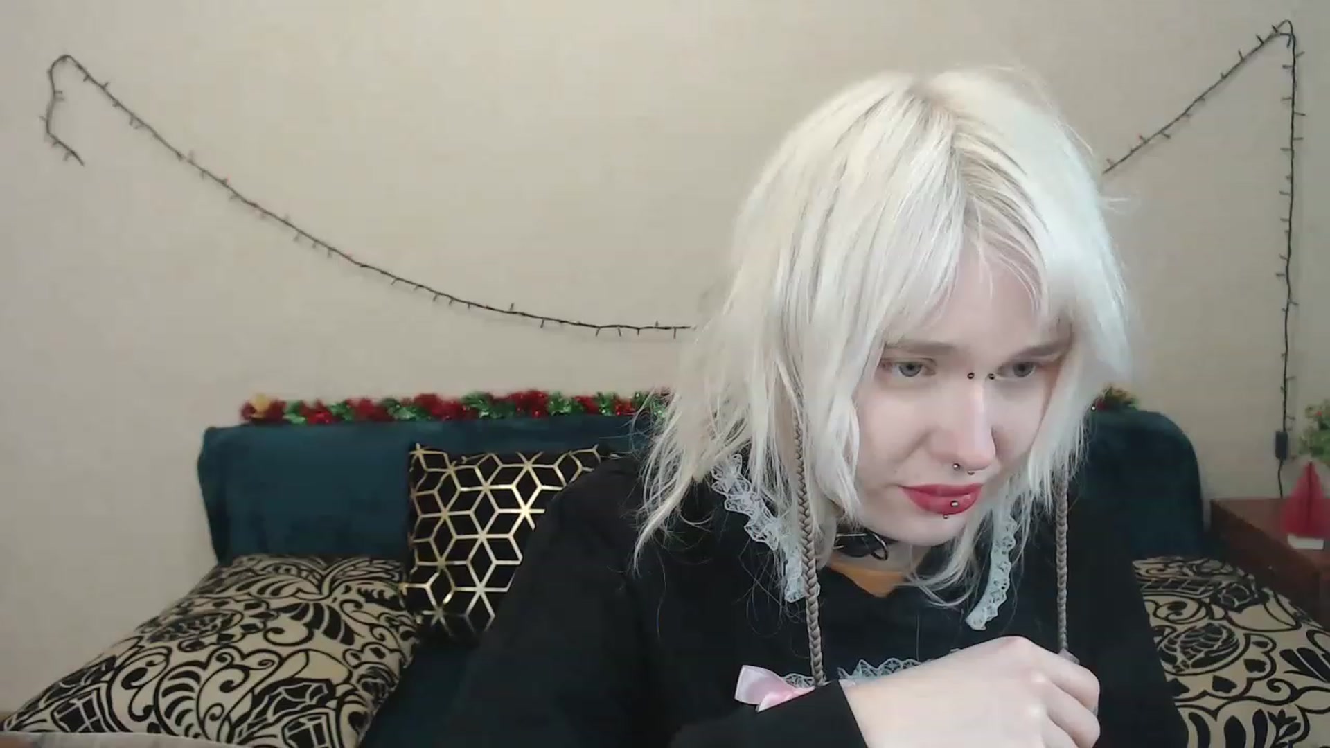 Gallery image thumbnail from Killinna's myfreecams stream on, 02/18/2023, 18:15 image 17 of 20