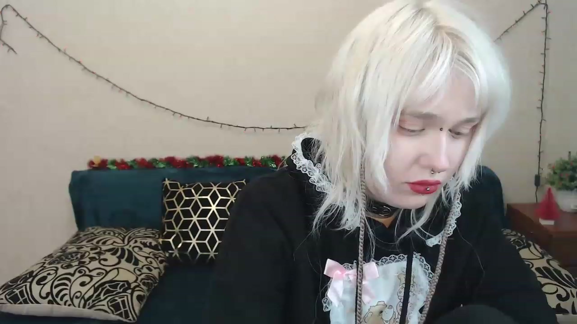 Gallery image thumbnail from Killinna's myfreecams stream on, 02/18/2023, 18:15 image 3 of 20