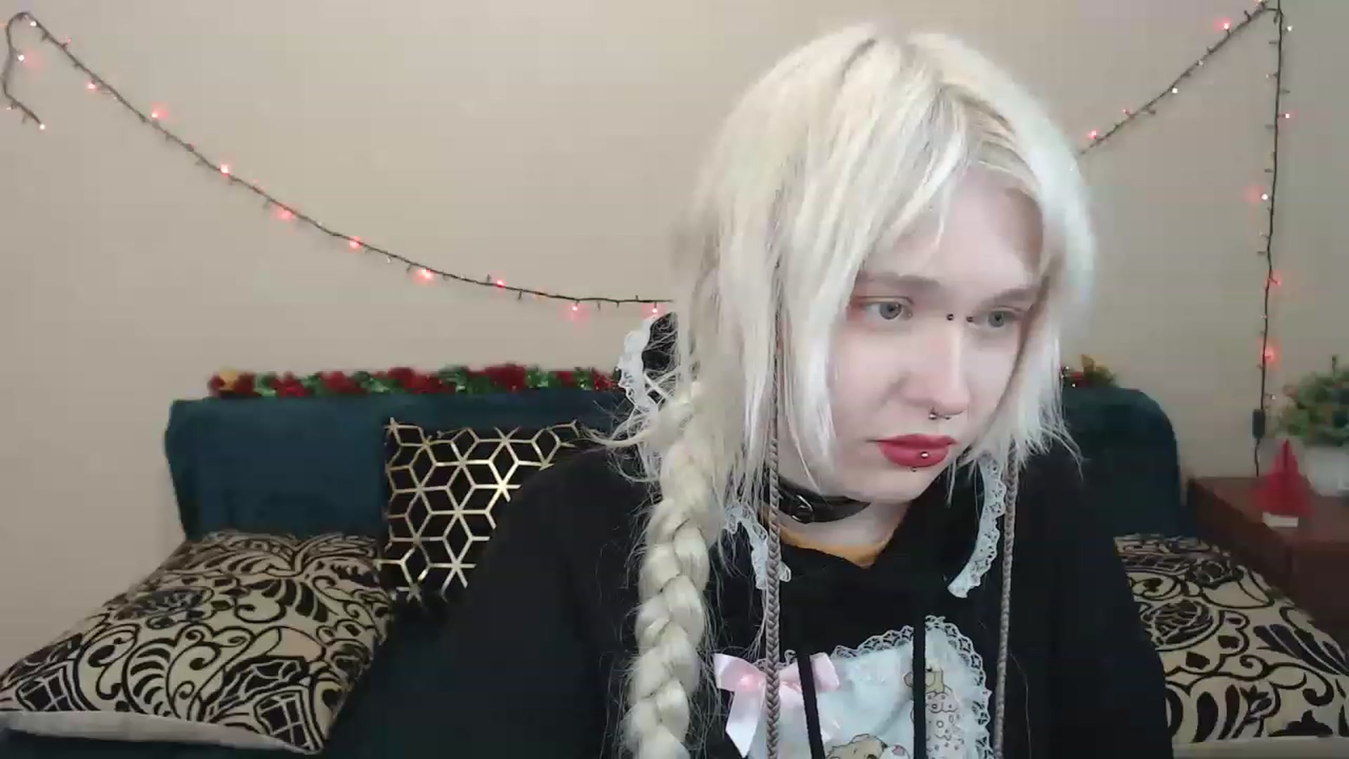 Gallery image thumbnail from Killinna's myfreecams stream on, 02/18/2023, 18:15 image 9 of 20